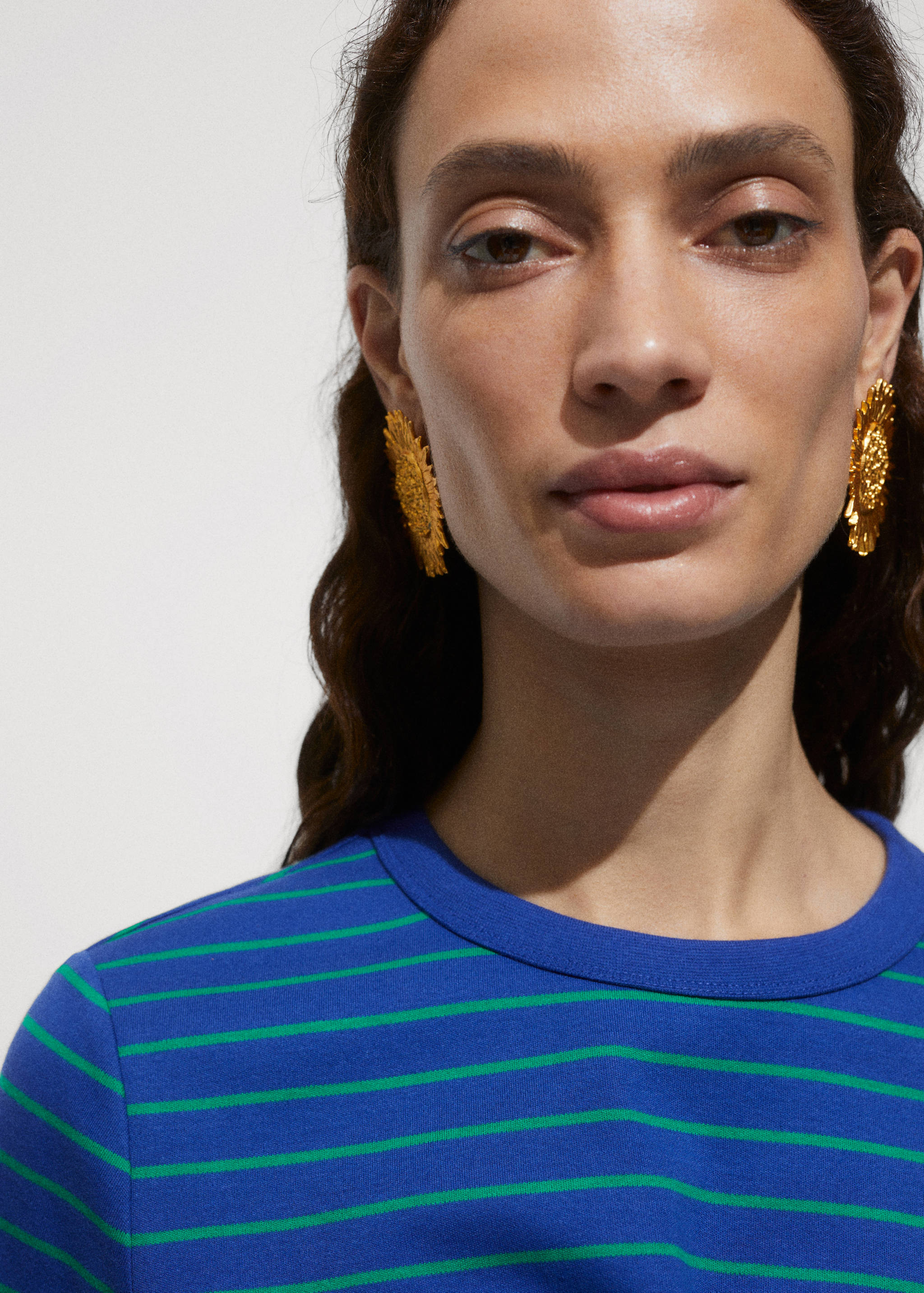 Полосатая хлопковая футболка - Деталь изделия 1