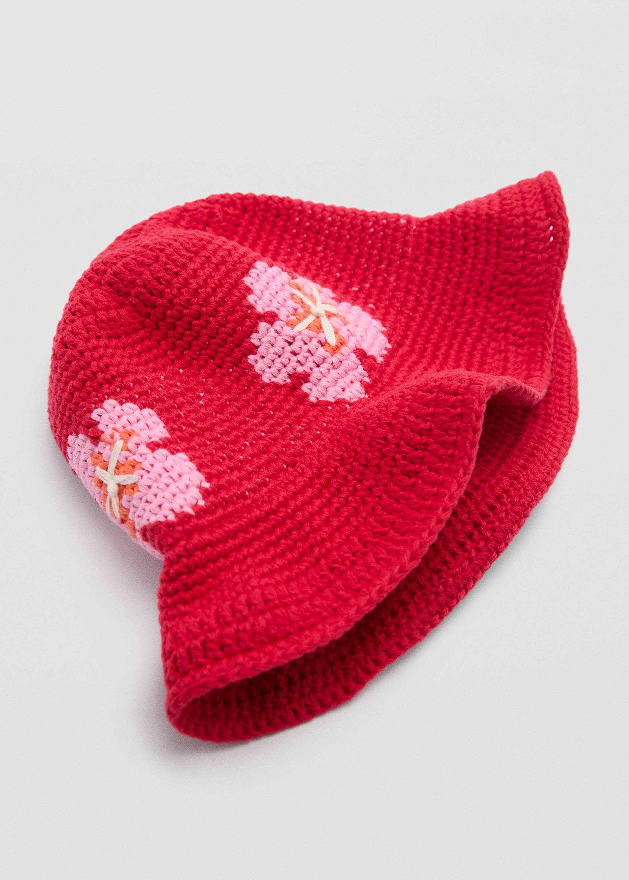 Crochet flower hat - Details of the article 1