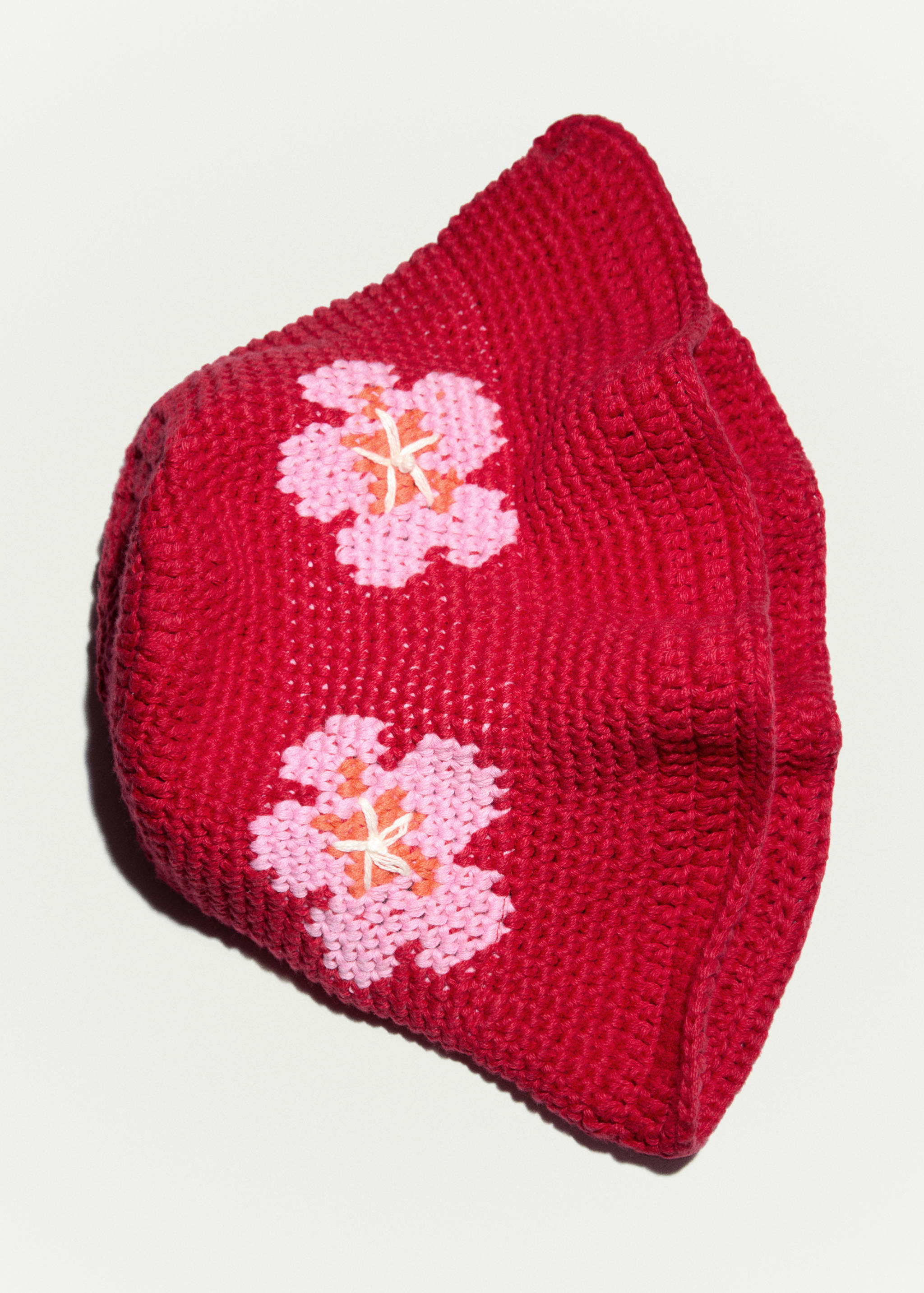 Crochet flower hat - Details of the article 6