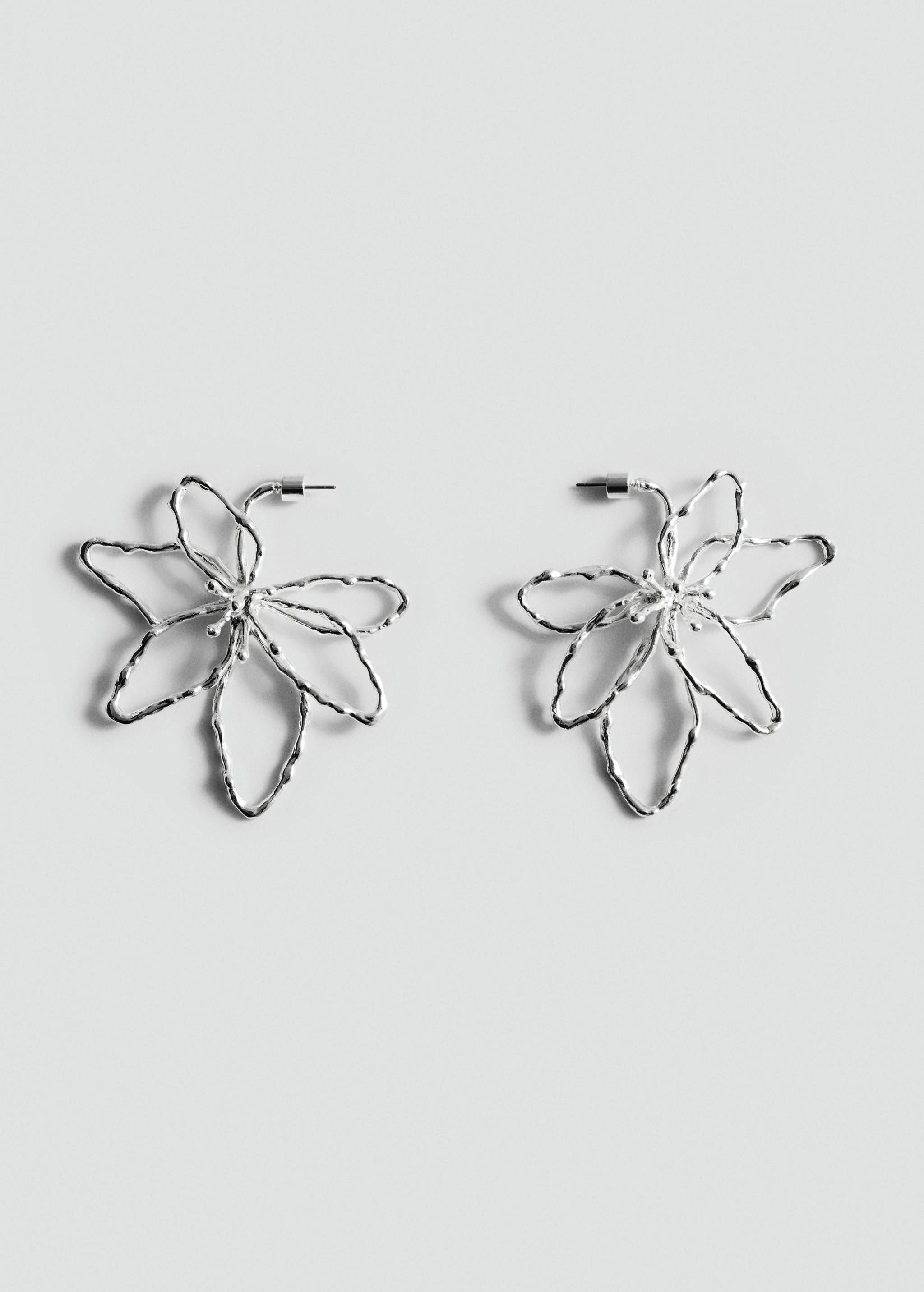 Boucles d'oreilles maxi fleur - Article sans modèle