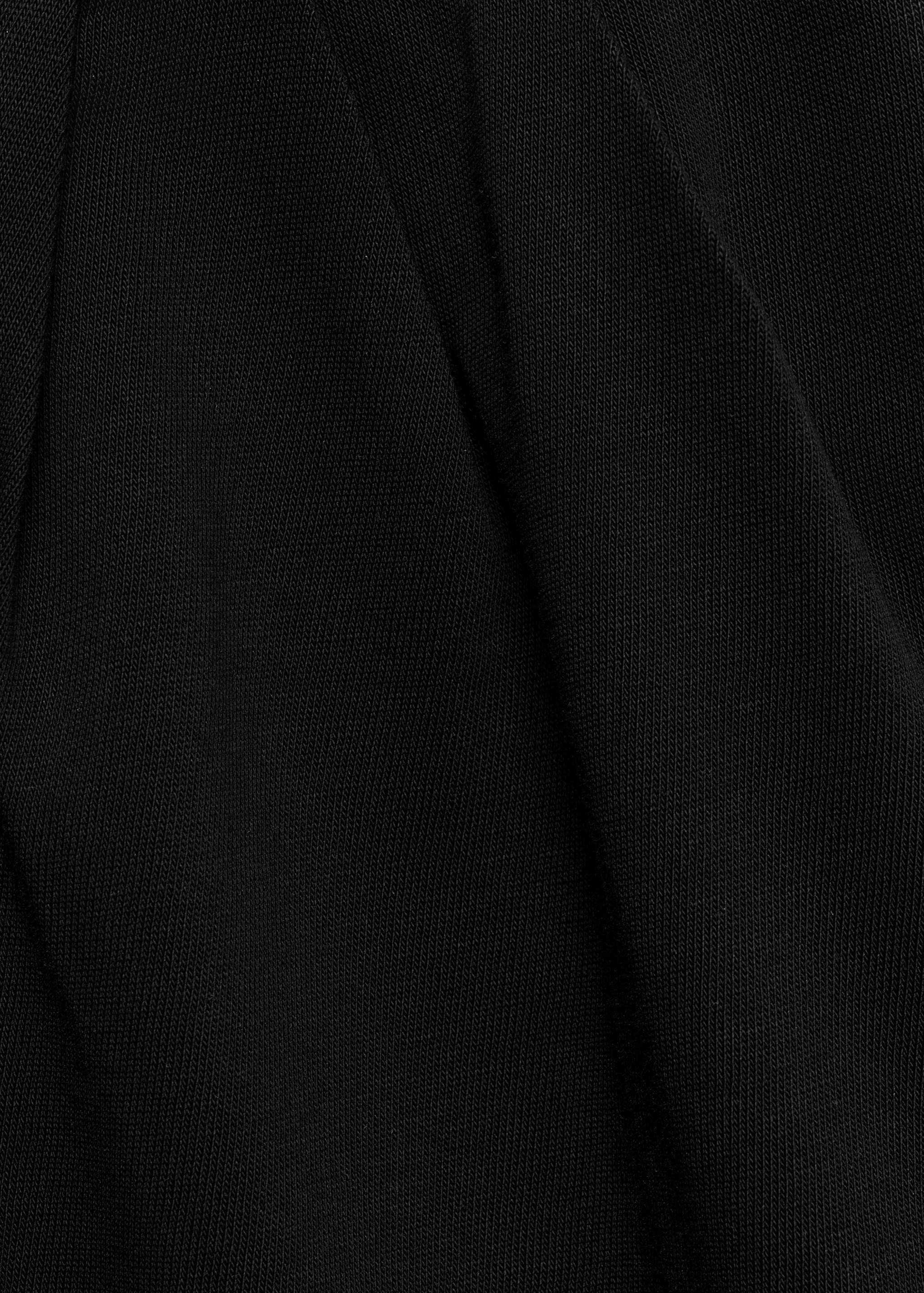 Asymmetric design top - Details of the article 8