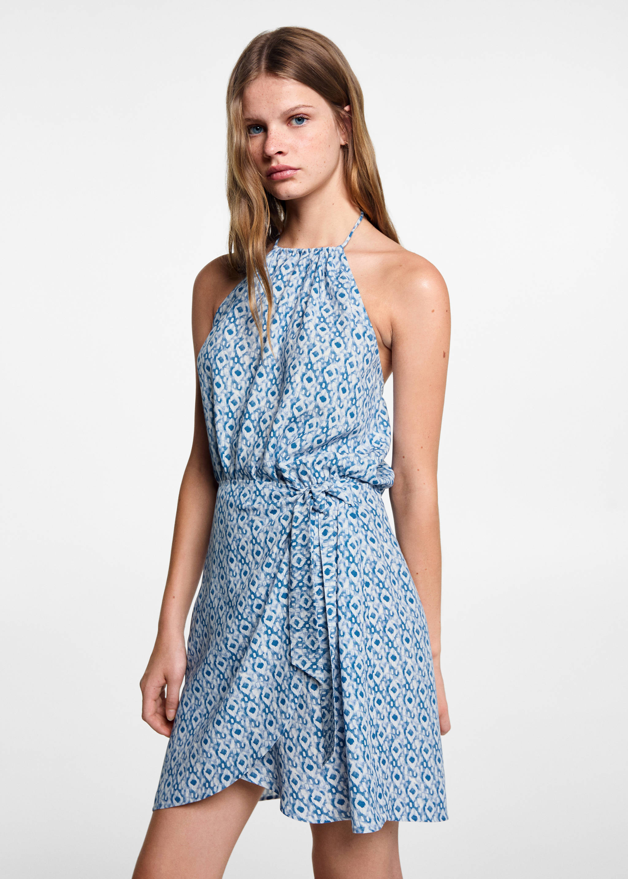 فستان شورت عليه طباعة - رؤية وسط