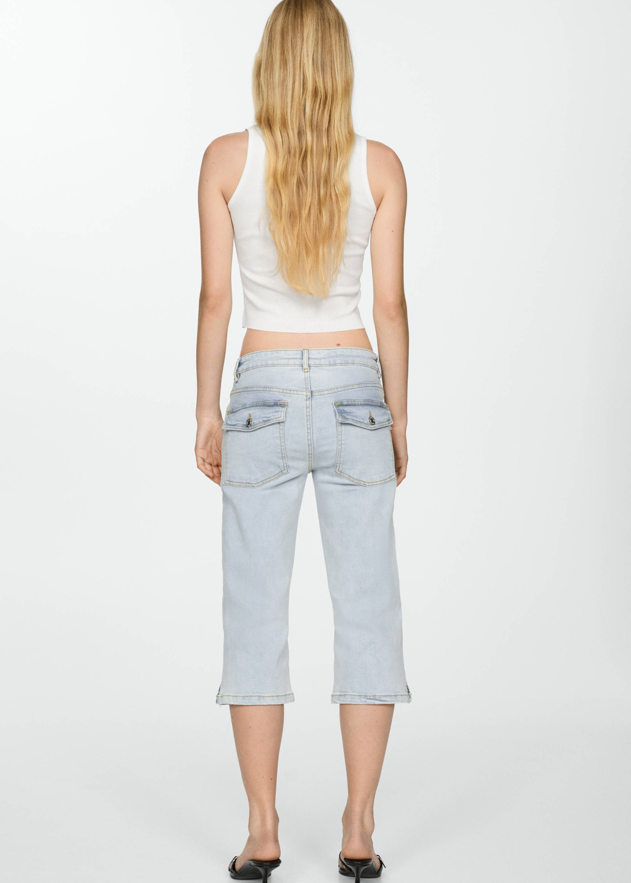 Straight-fit capri jeans - Reverse of the article