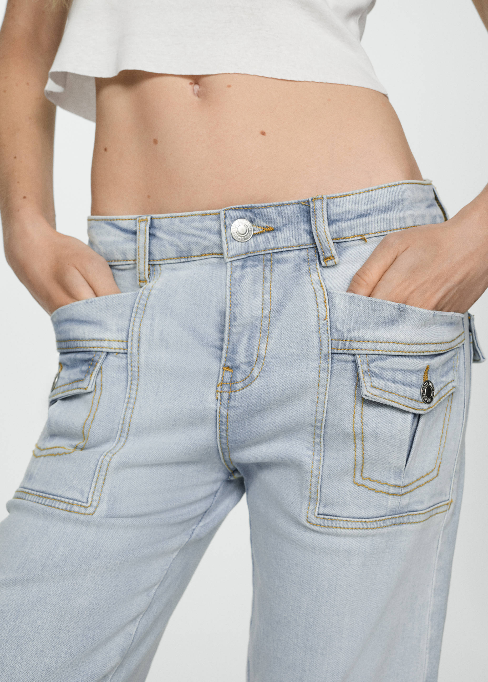 Straight-fit capri jeans - Details of the article 6