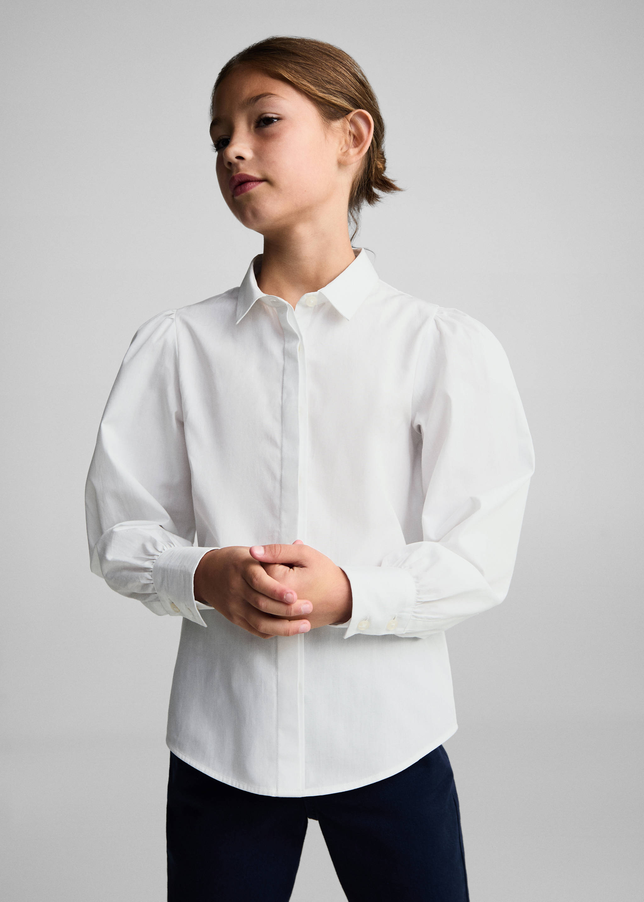 Chemise bouton col - Plan moyen