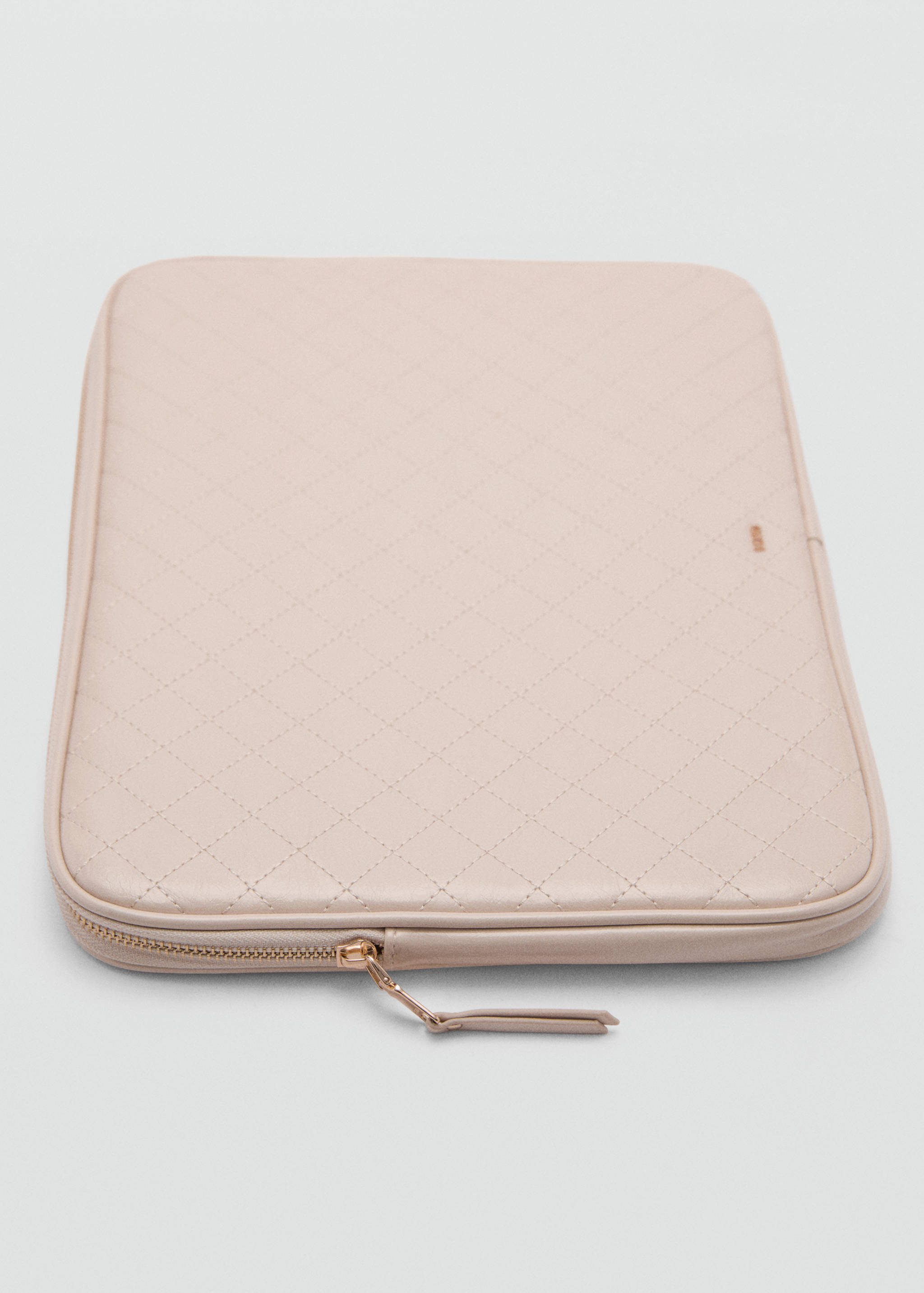 Cover with decorative stitching - Medium plane