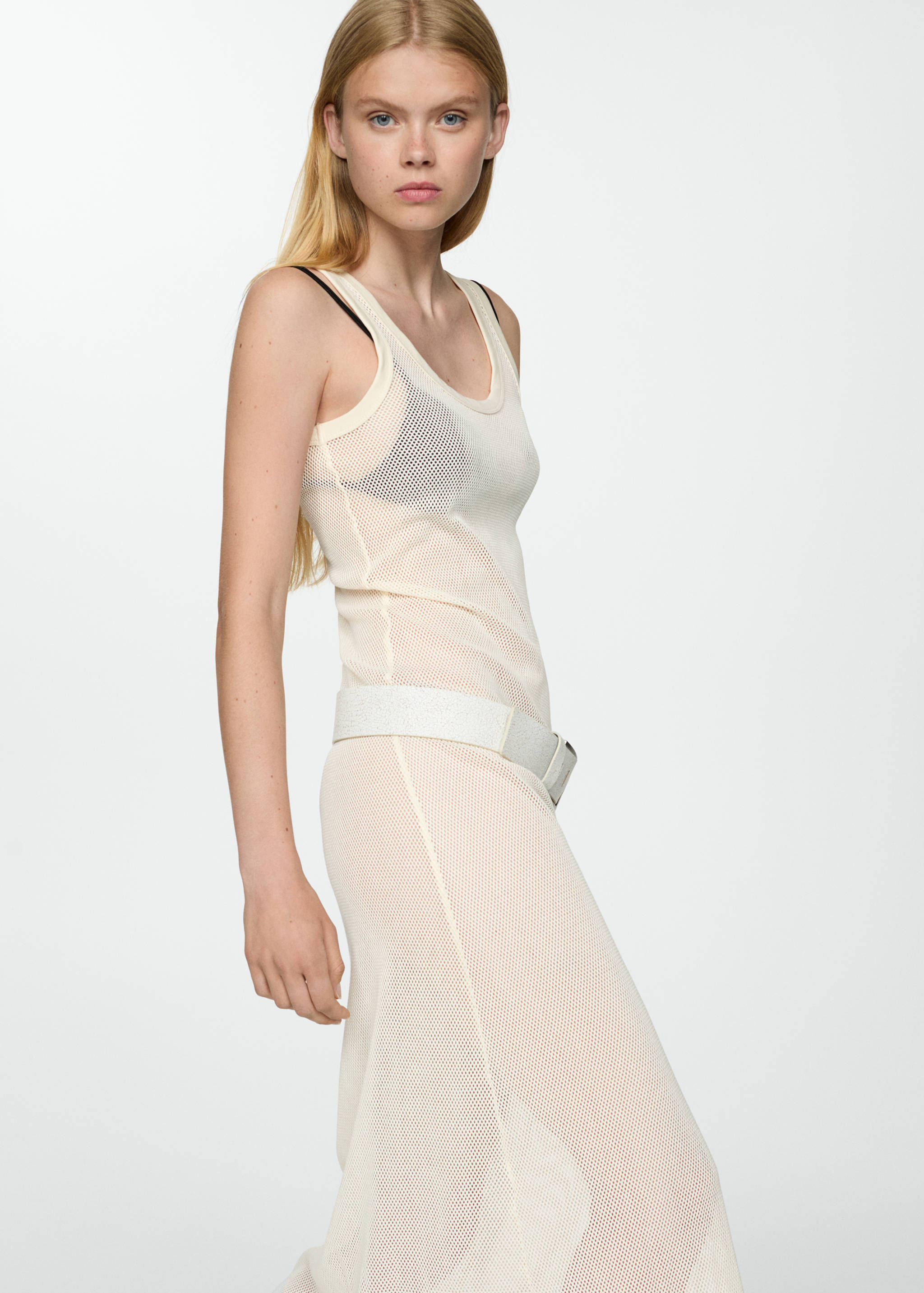 Knitted dress with lace pattern - Medium plane
