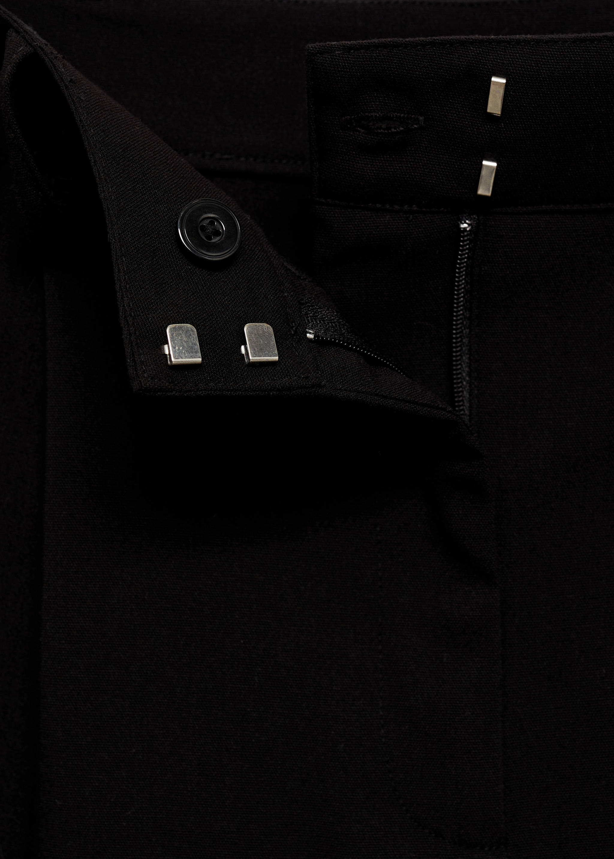 Straight-fit high-waist bermuda shorts - Details of the article 8