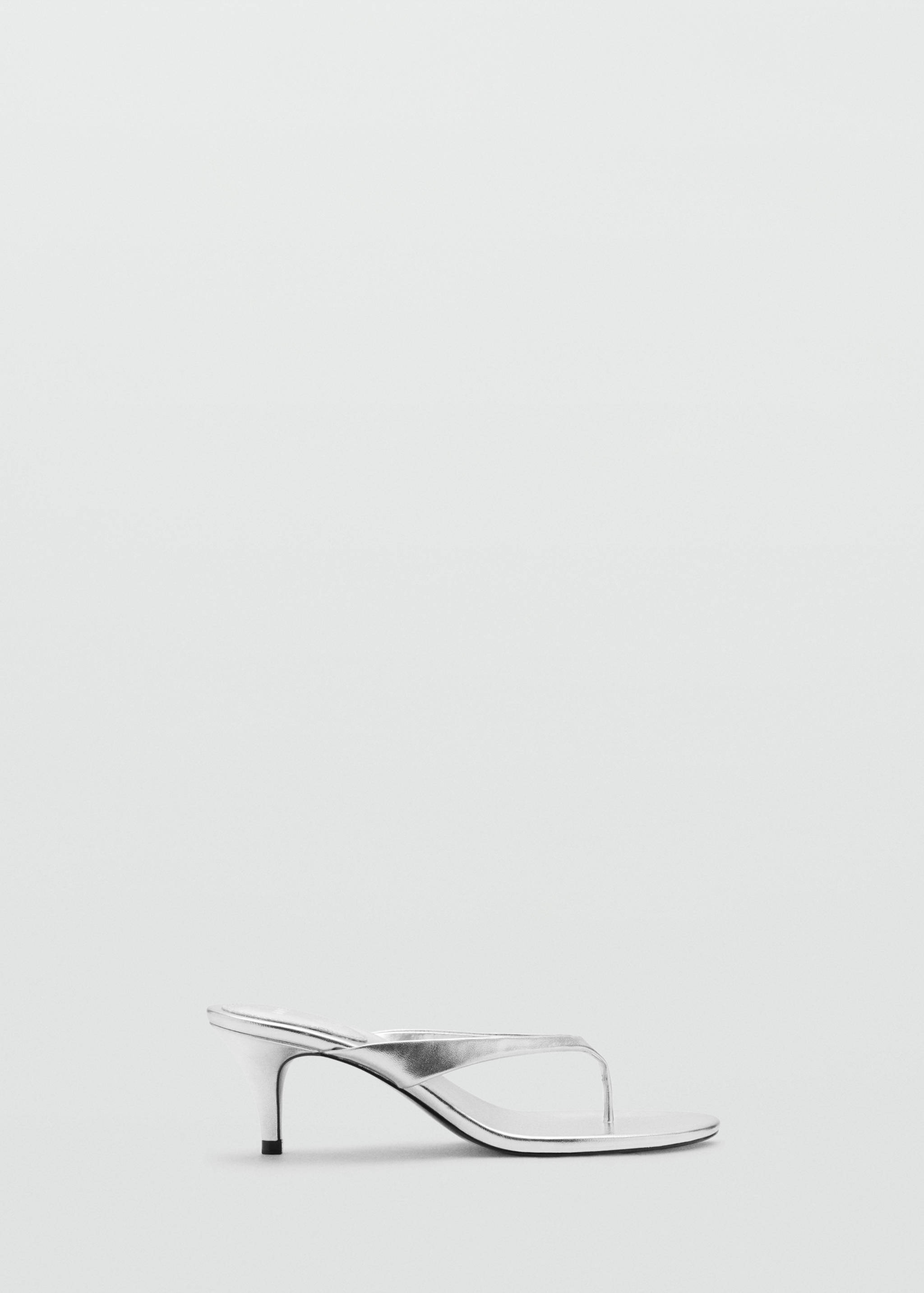 Sandales métallisées à talon - Article sans modèle