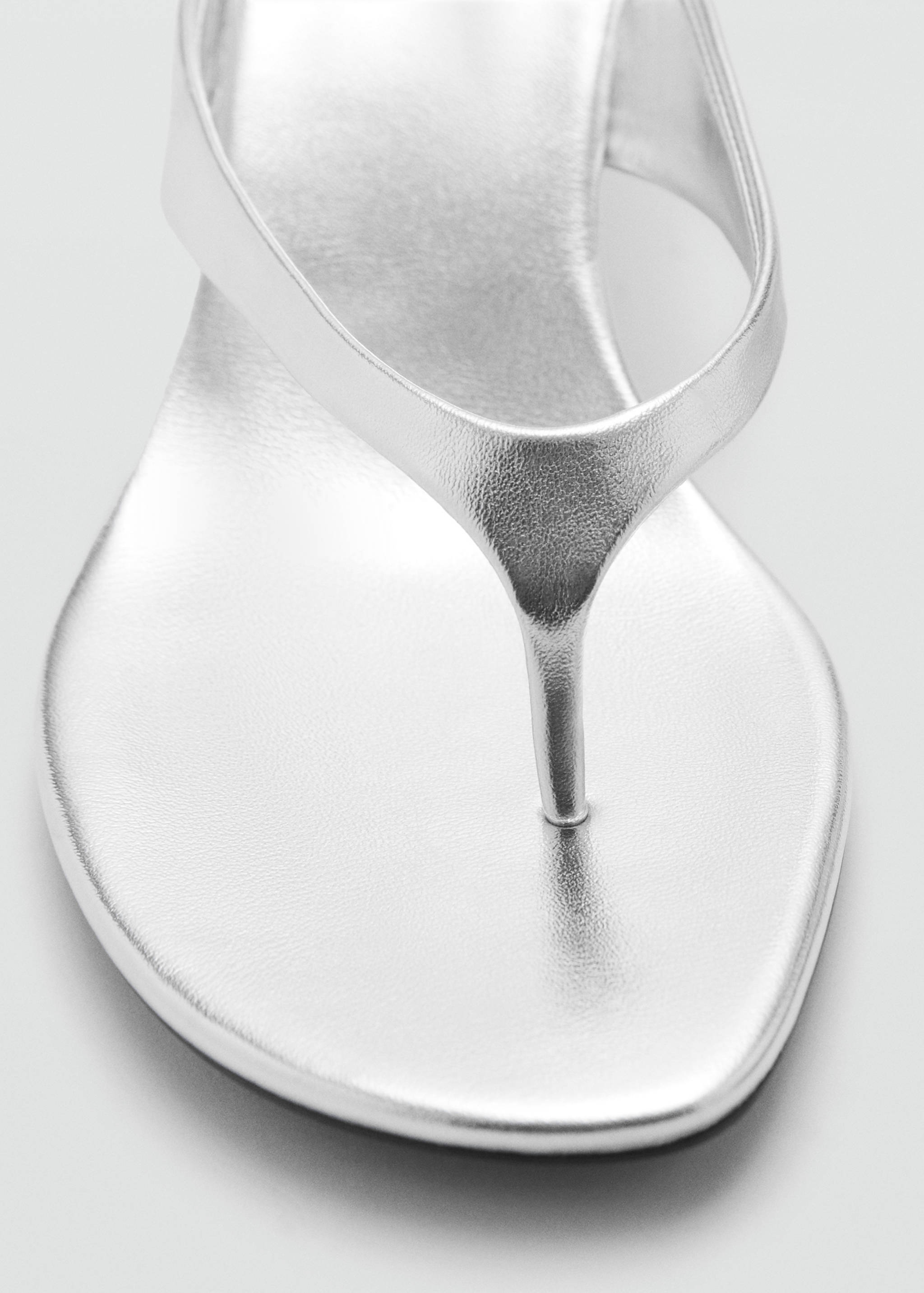 Sandales métallisées à talon - Détail de l'article 2