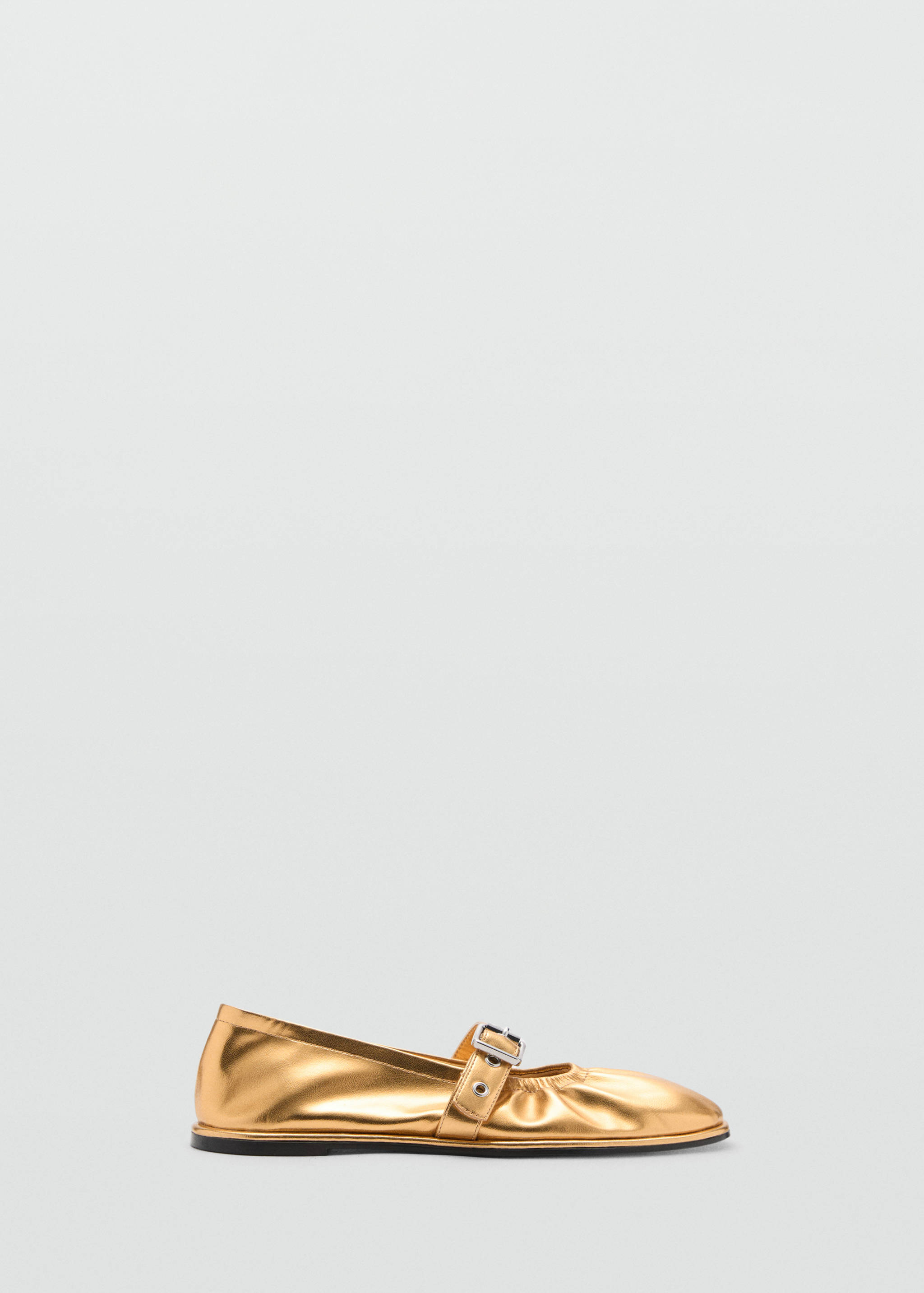 Round-toe ballet flats with buckle - Article without model