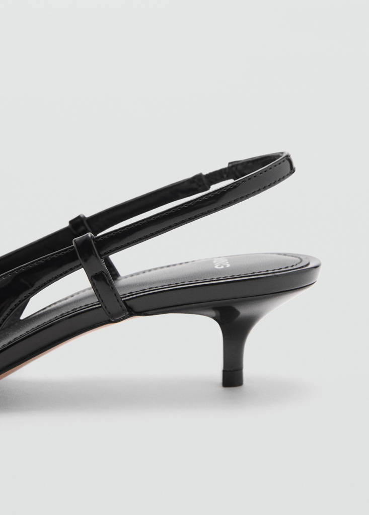 Slingback heeled shoes with buckle — Black