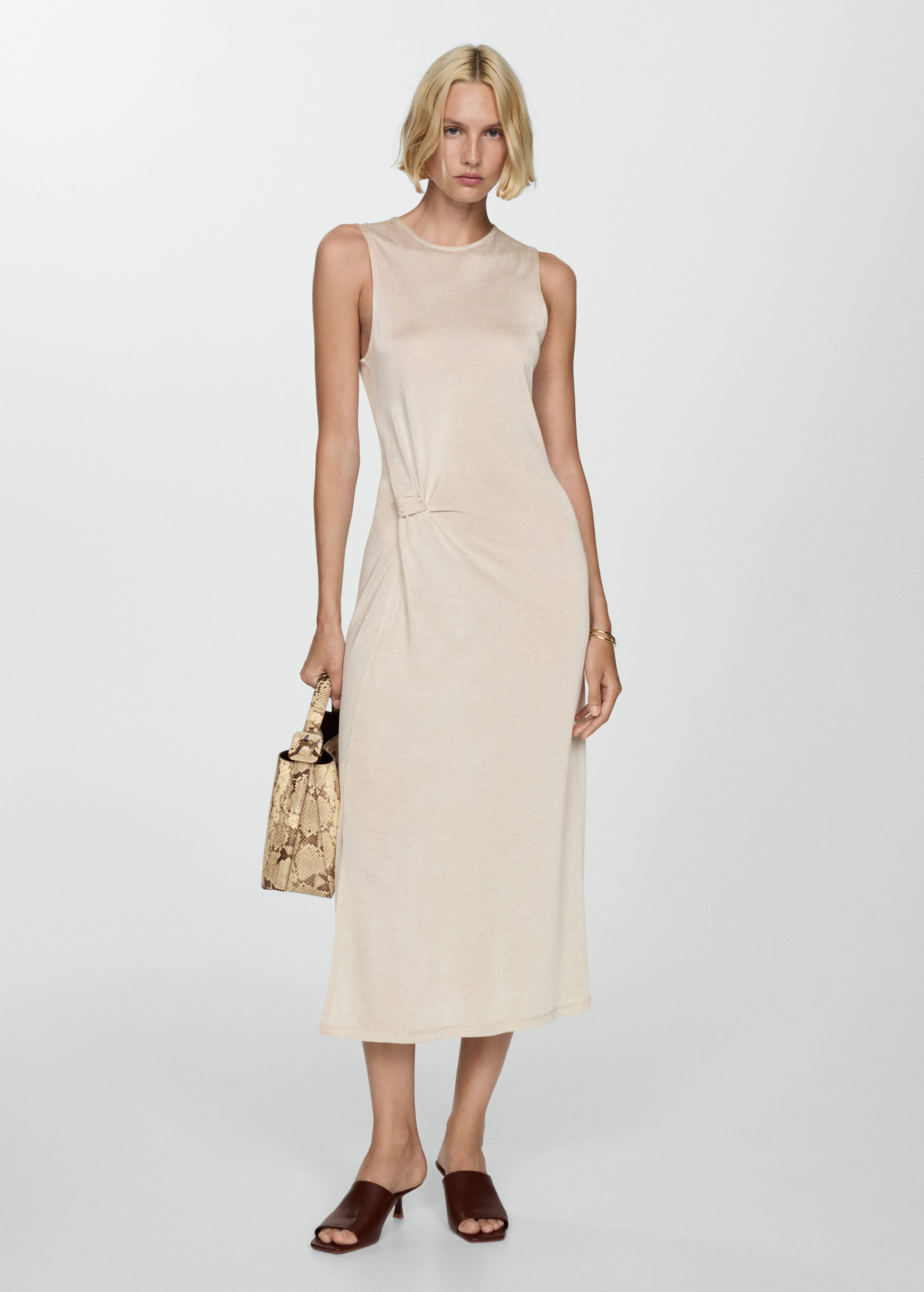 Knot knitted dress - General plane