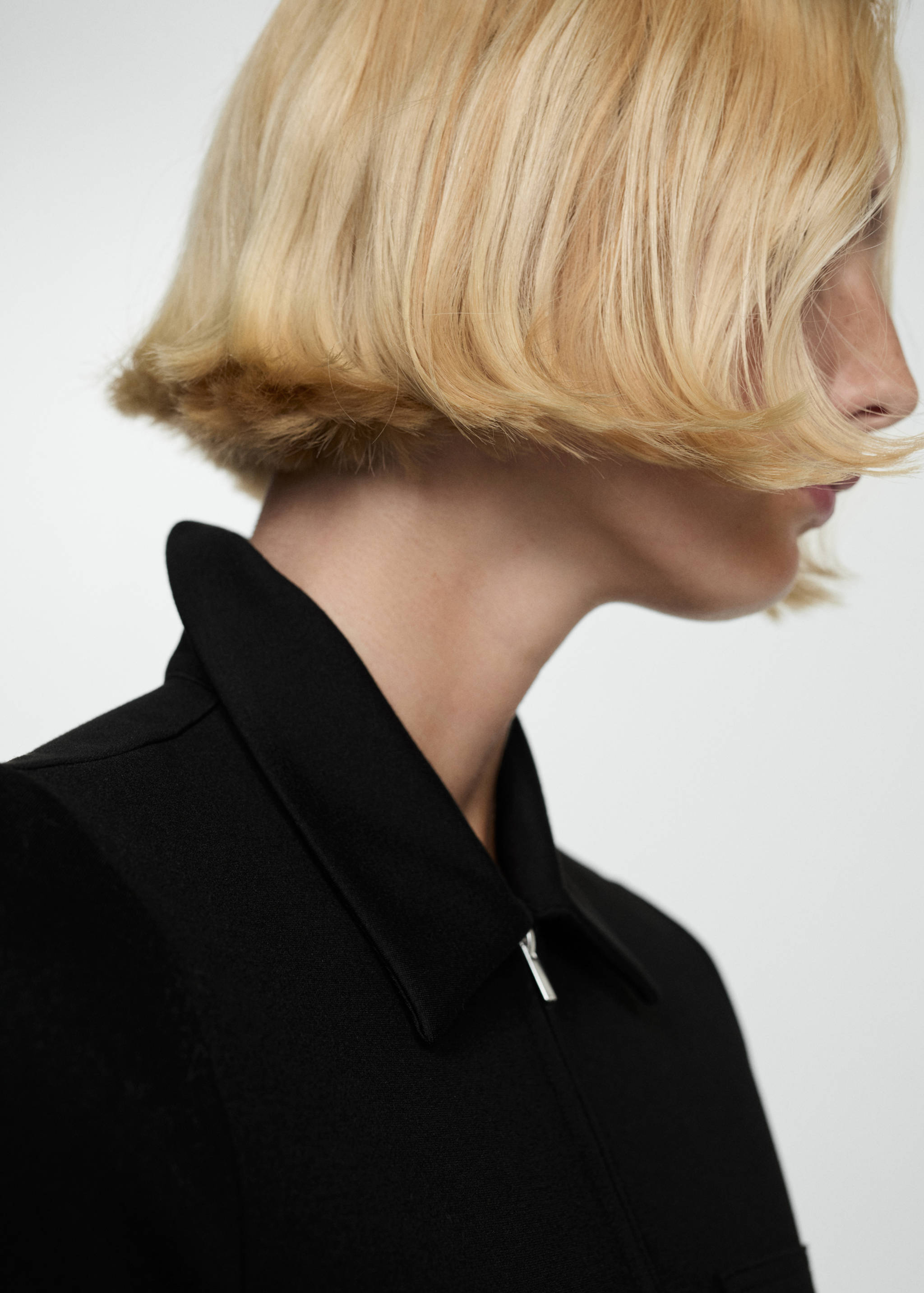 Long chest-pocket jumpsuit - Details of the article 1