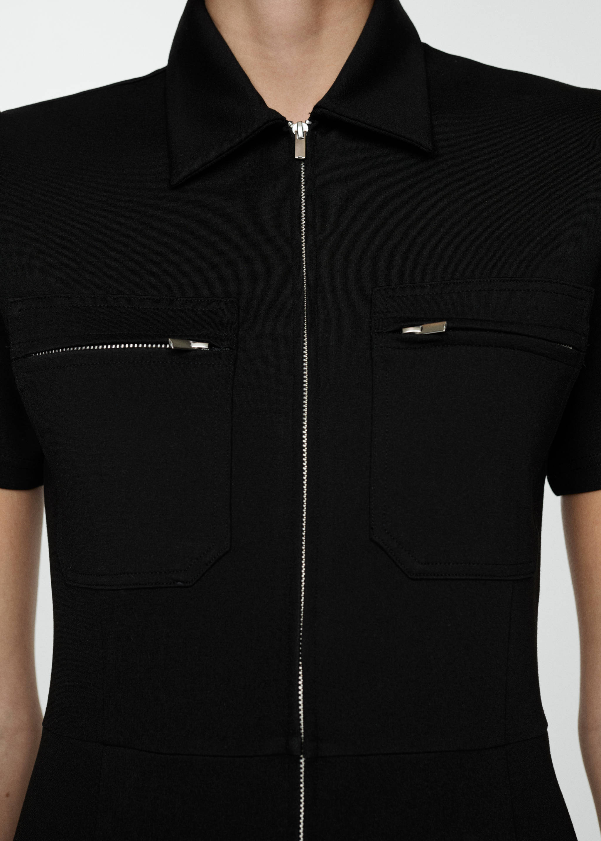 Long chest-pocket jumpsuit - Details of the article 6