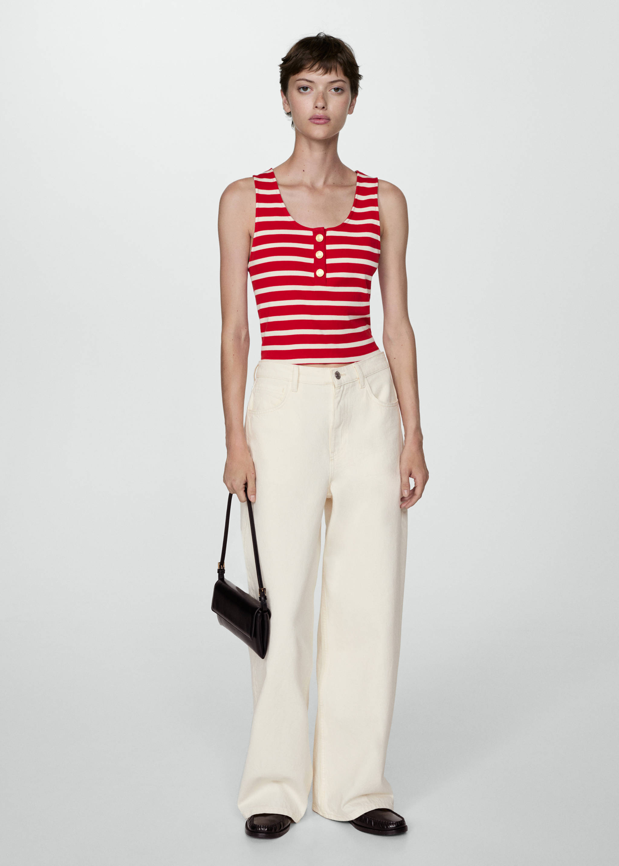 Top with straps and buttons - General plane