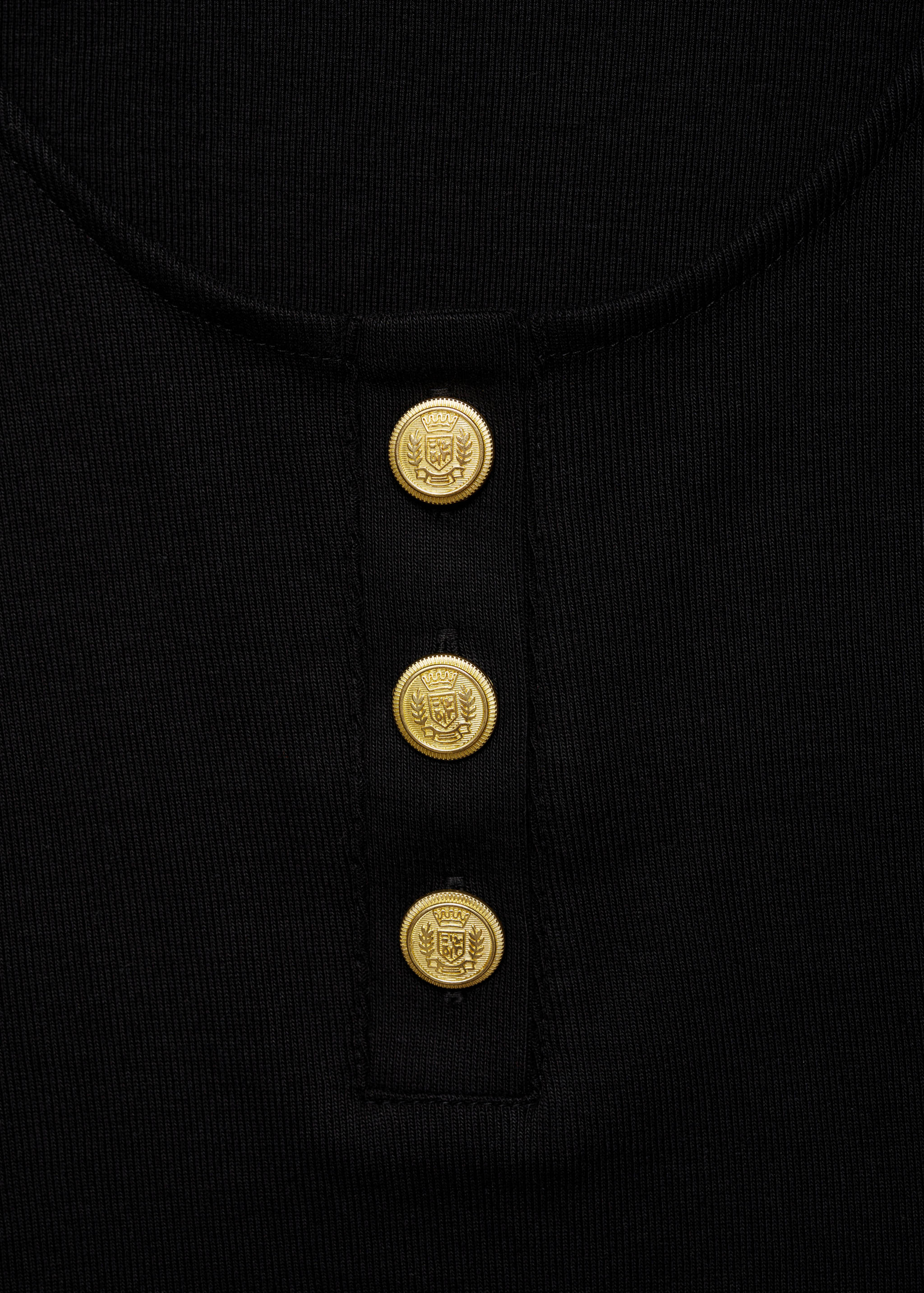 Top with straps and buttons - Details of the article 8