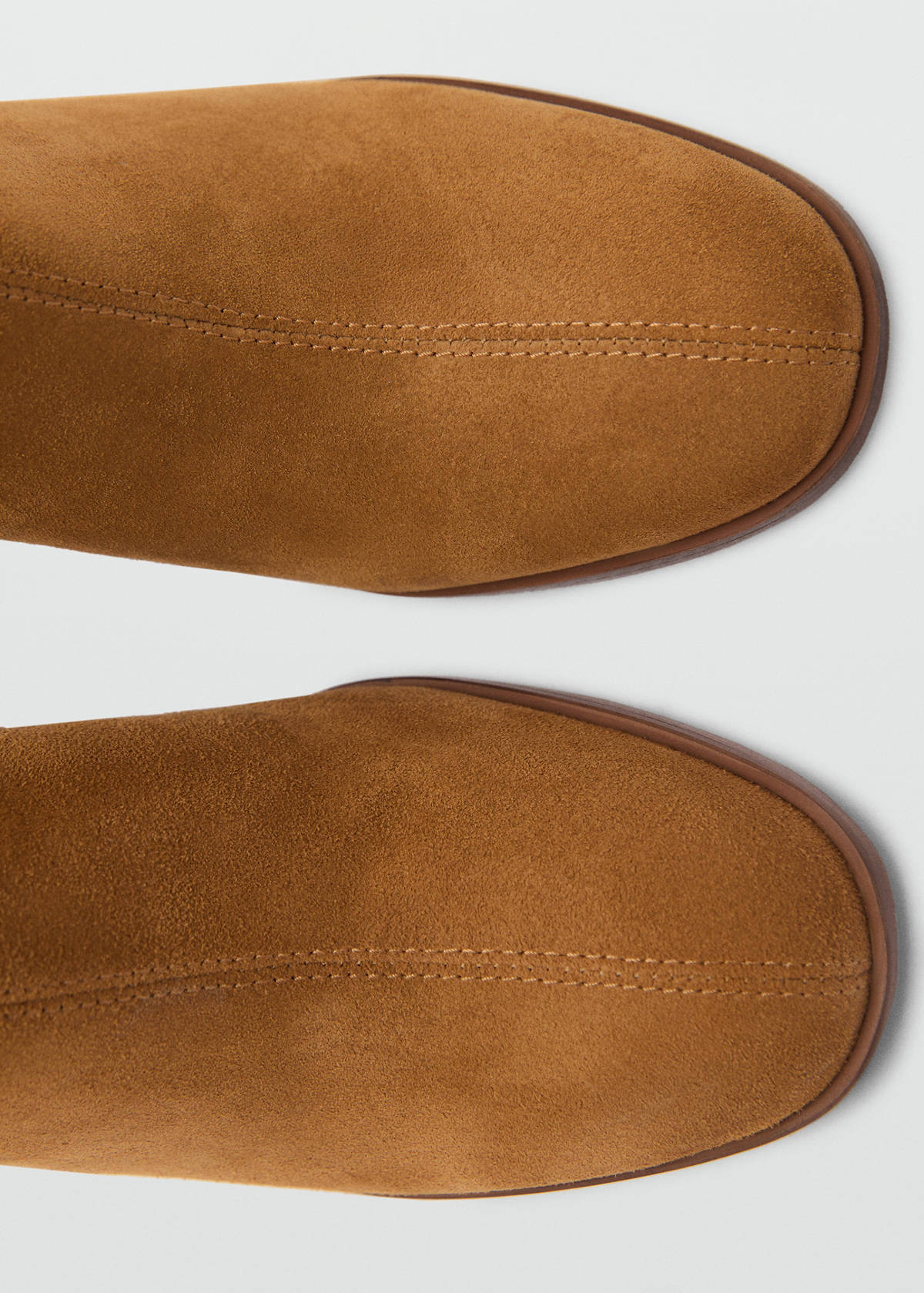 Heel suede ankle boot — Medium Brown