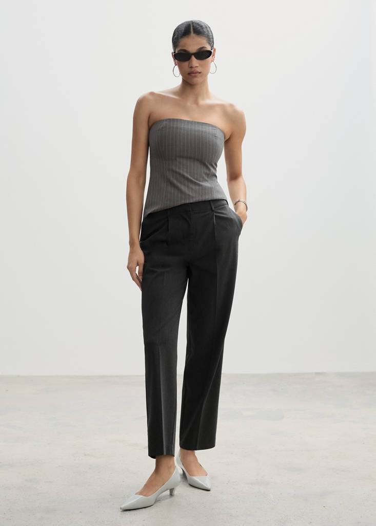Straight-fit pleated trousers — Grey