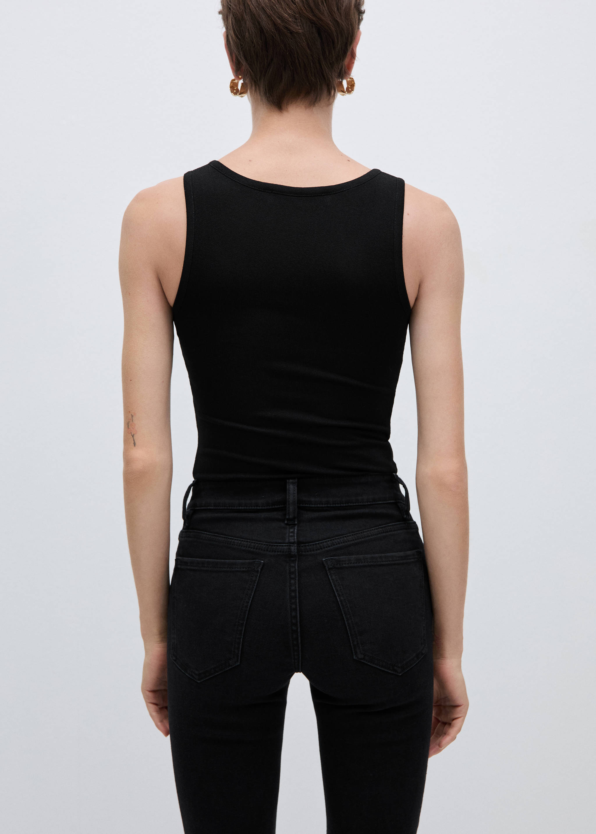 Body cuello pico botones - Reverso del artículo