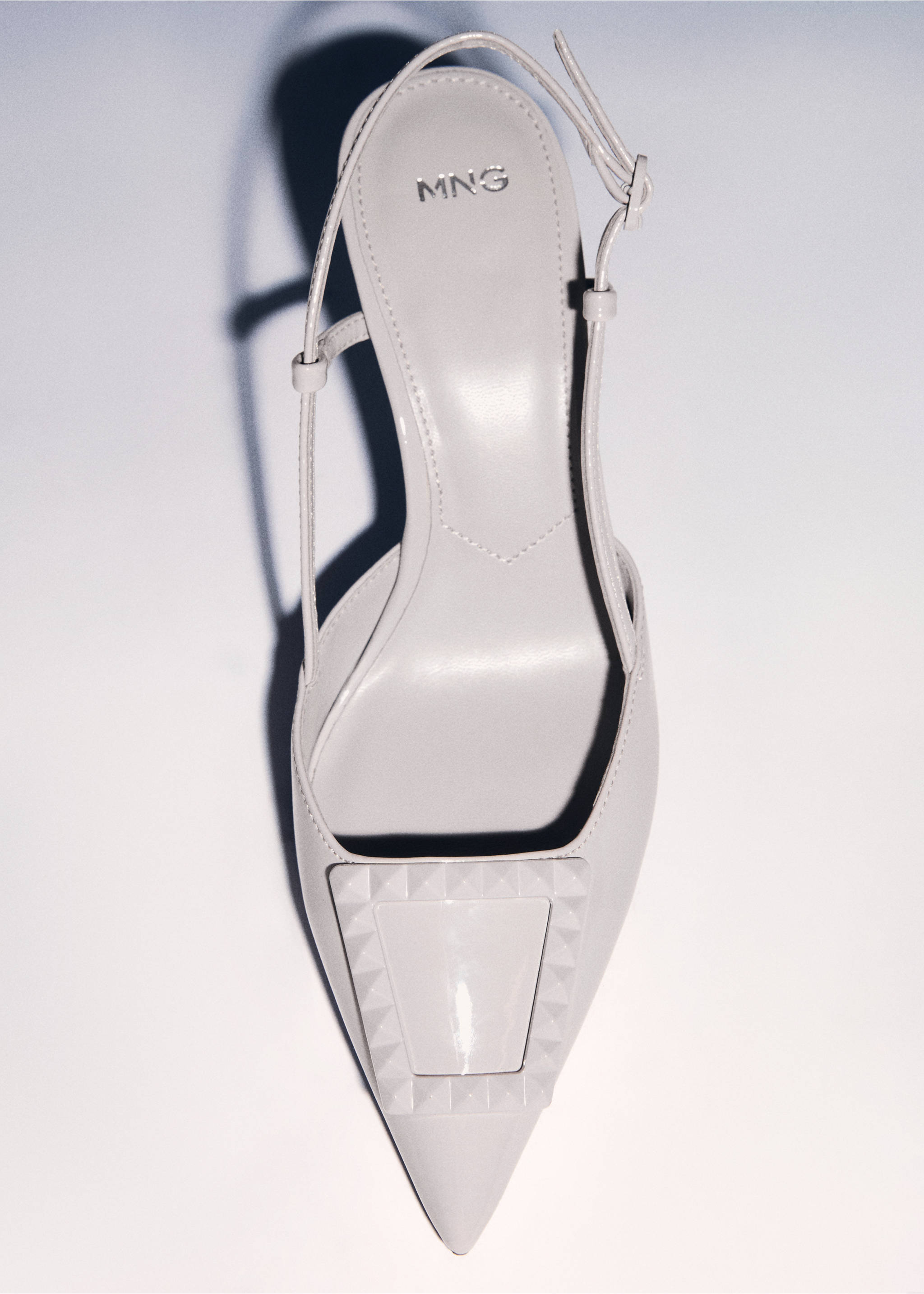 Patent leather slingback-heeled shoes - Details of the article 5, Grey. Ref: 77094447-00.