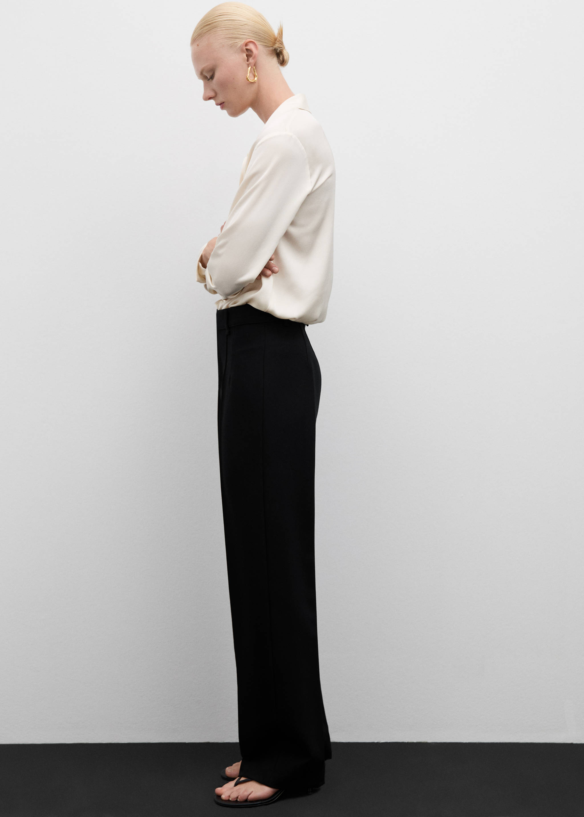 Straight-fit trousers with decorative seams - Details of the article 2