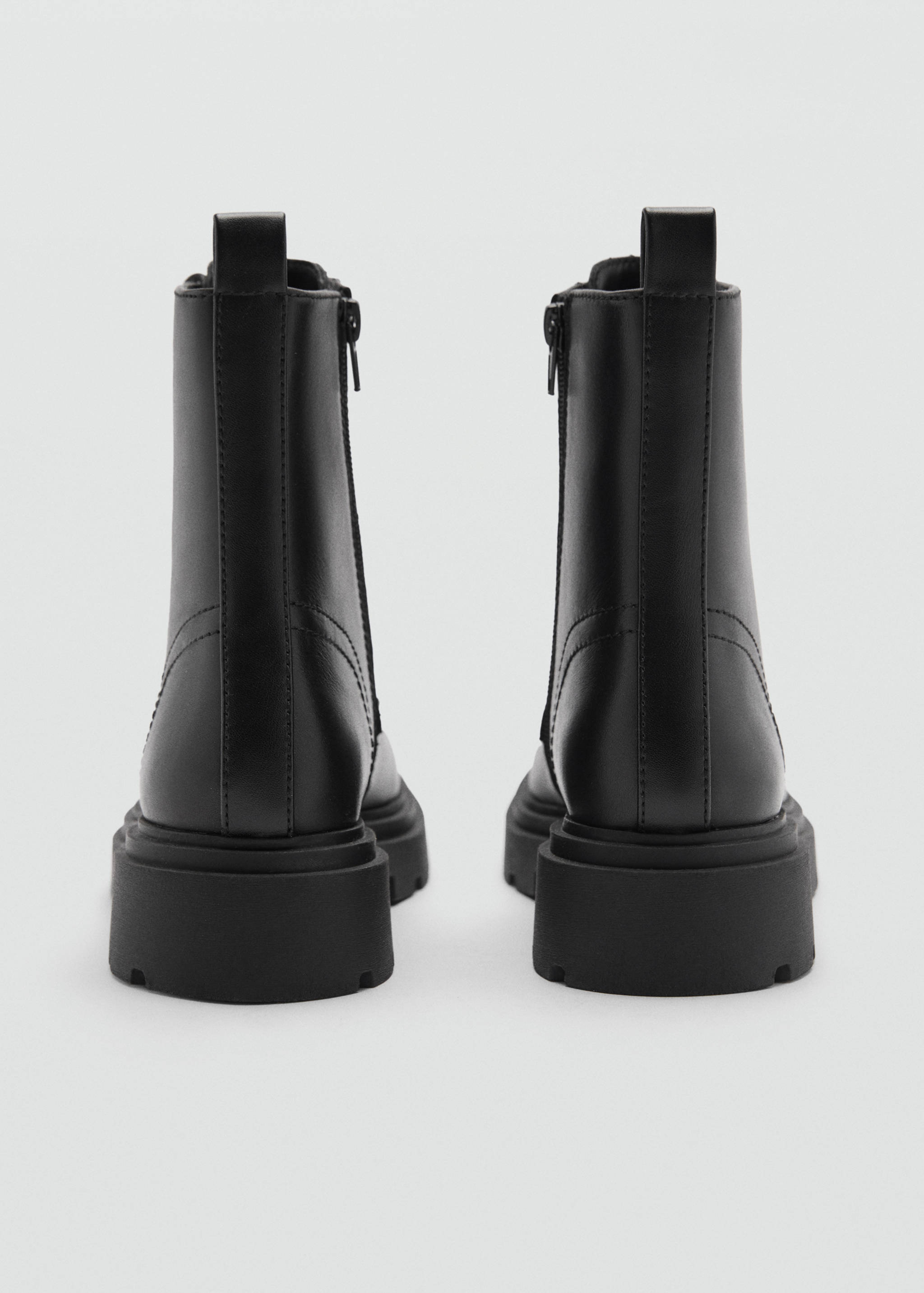 Leather boot with laces and track sole - Details of the article 1