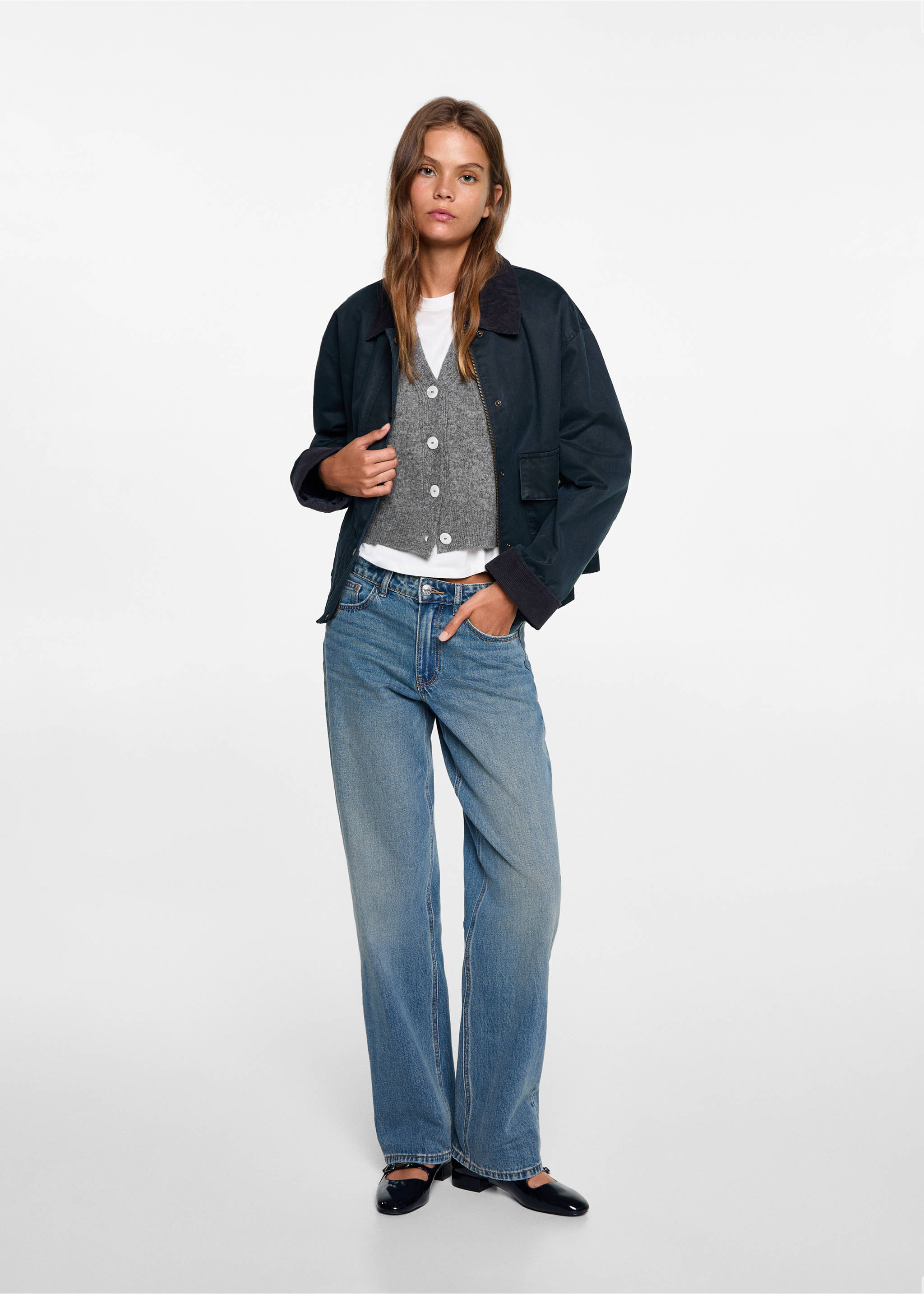 Vest with buttons - General plane, Grey. Ref: 77094781-00.