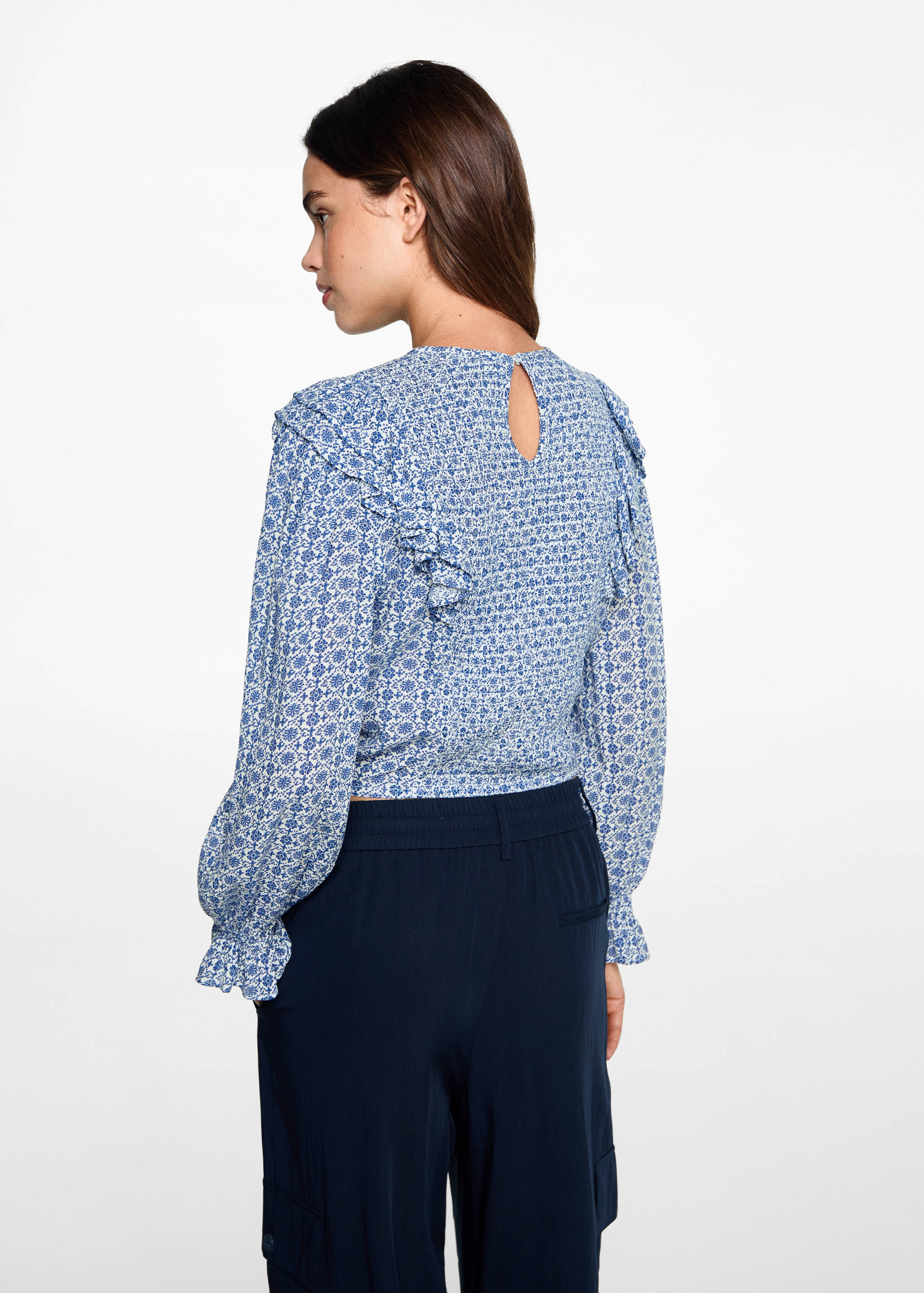Blouse imprimée à volants - Verso de l’article