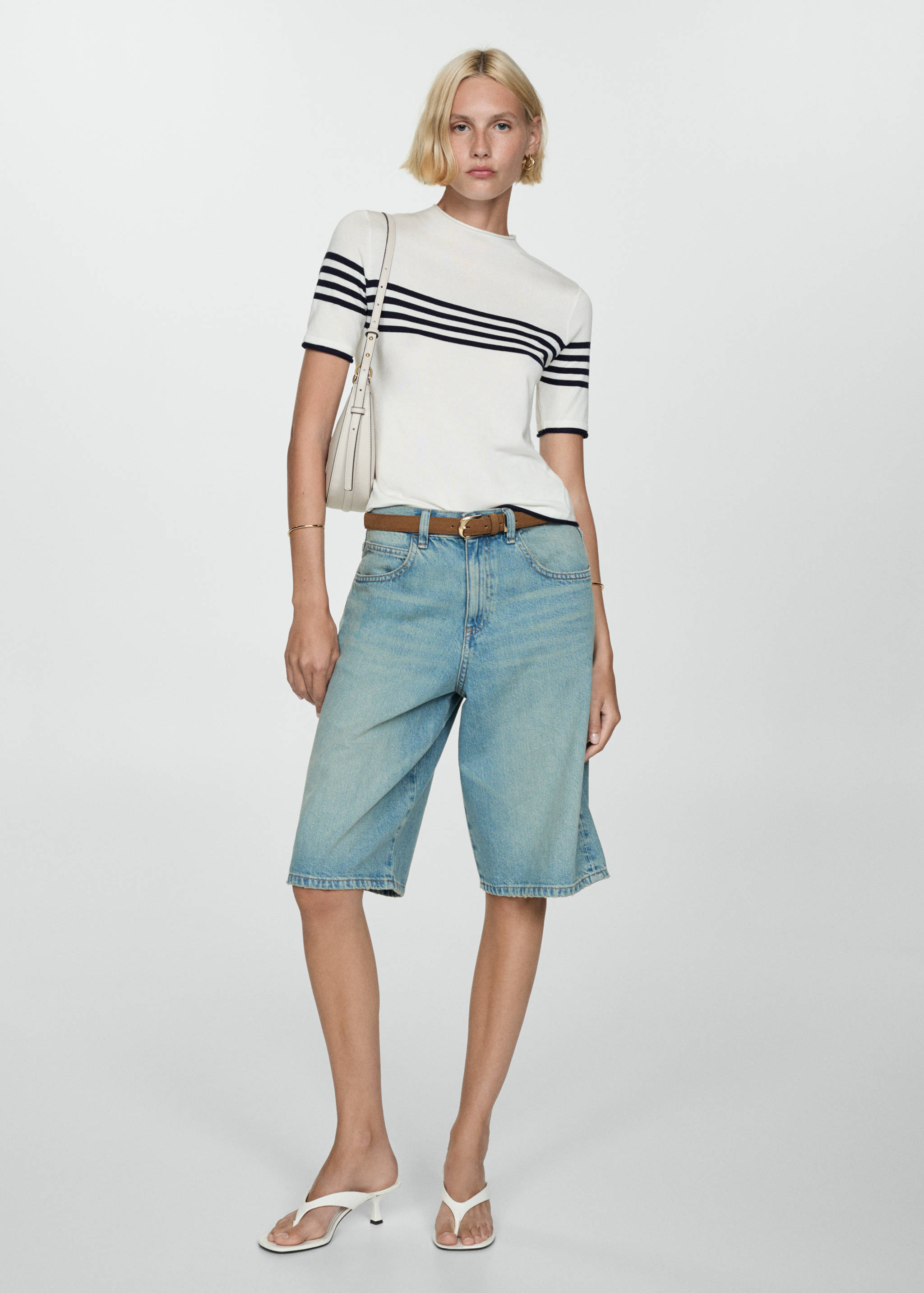 Striped fine-knit sweater - General plane