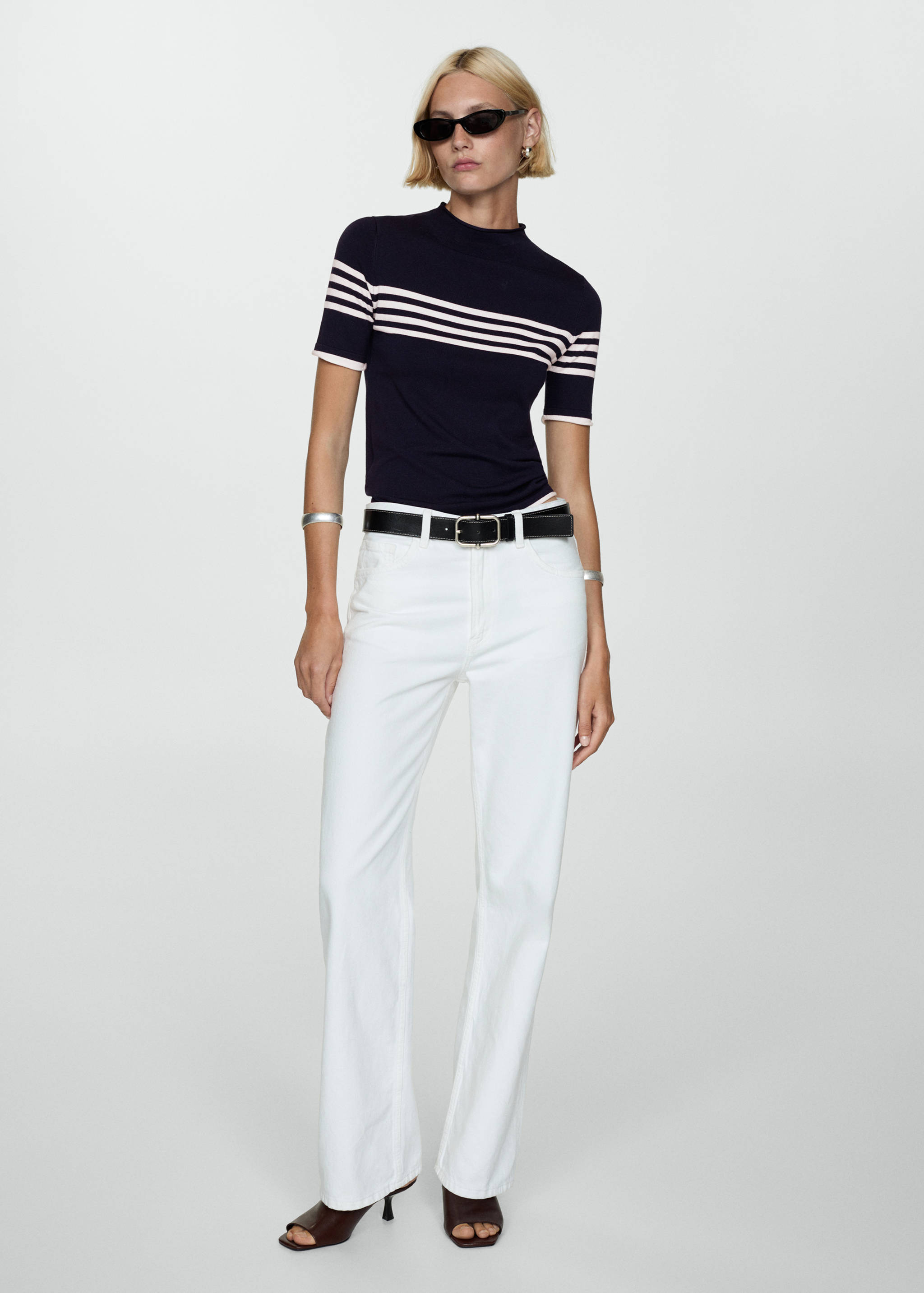 Striped fine-knit sweater - General plane