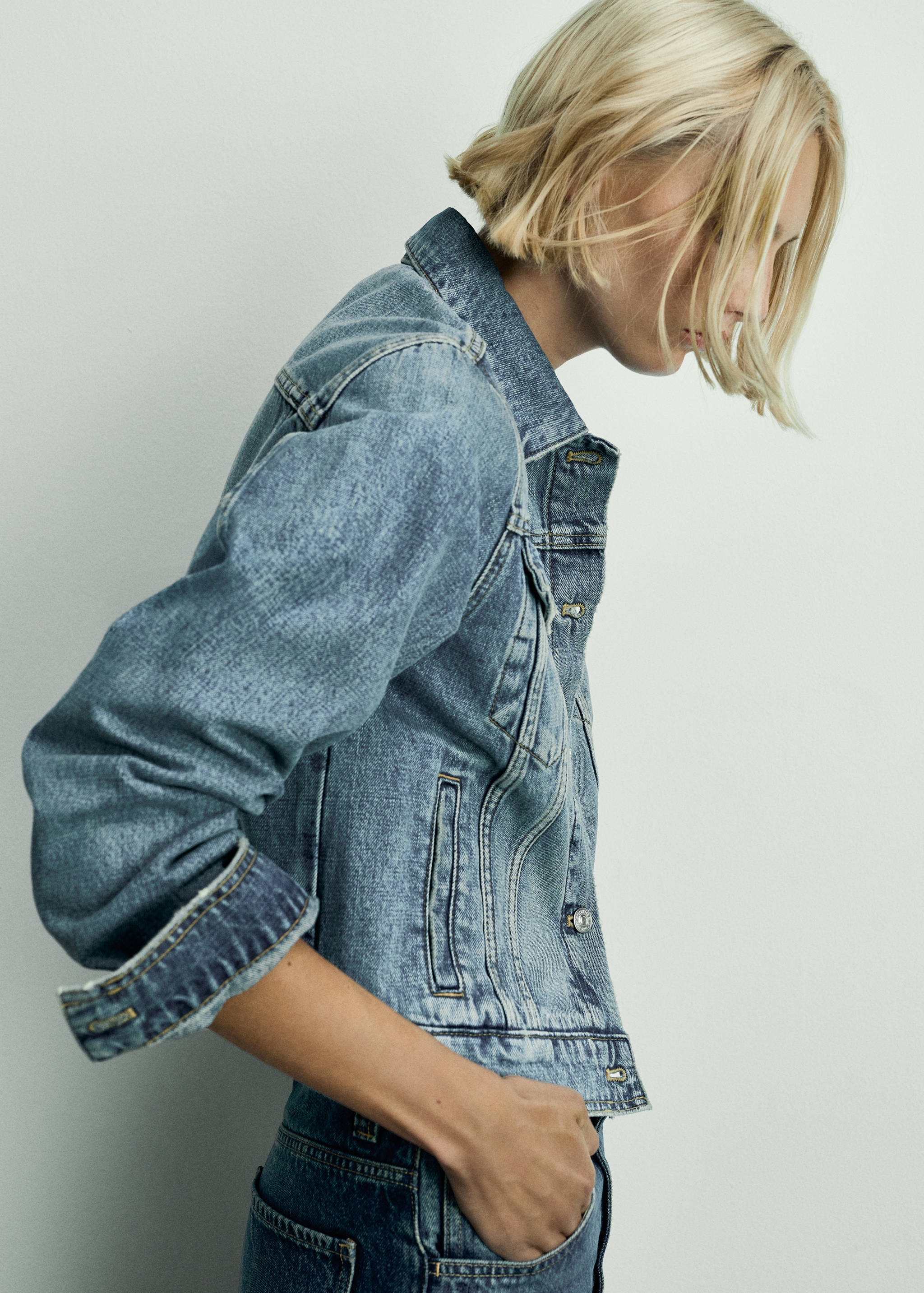 Cazadora vaquera bolsillos - Detalle del artículo 6