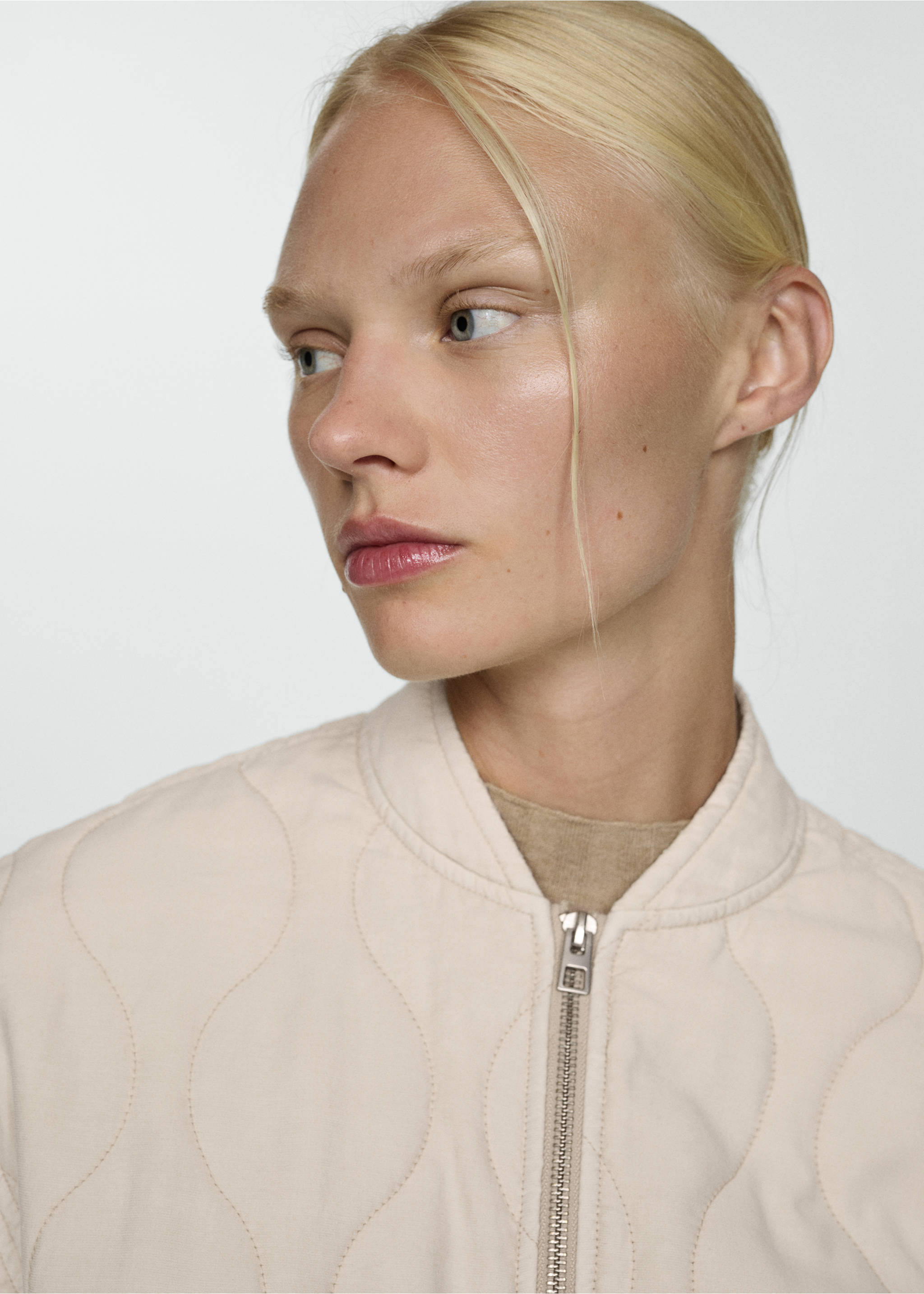 Chaqueta bomber acolchada - Detalle del artículo 1, Crudo. Ref: 77095653-00.