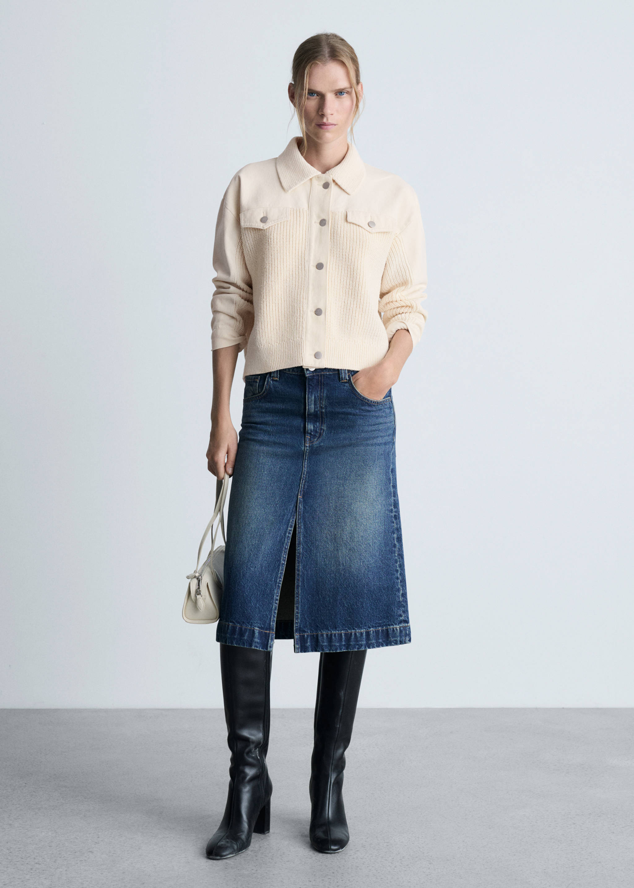 Комбинированная куртка из трикотажа - Общий план