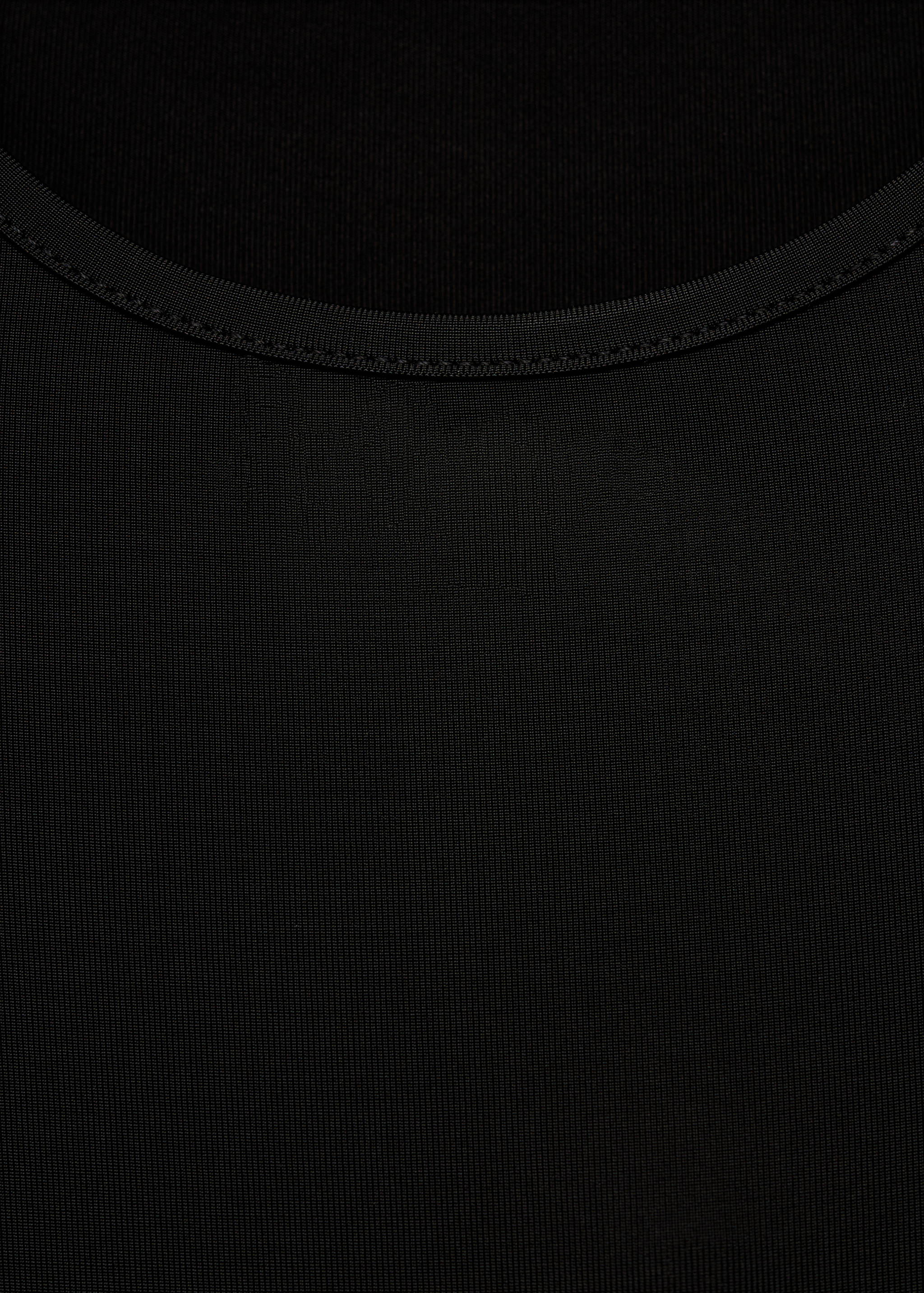 Long dress with open back - Details of the article 0