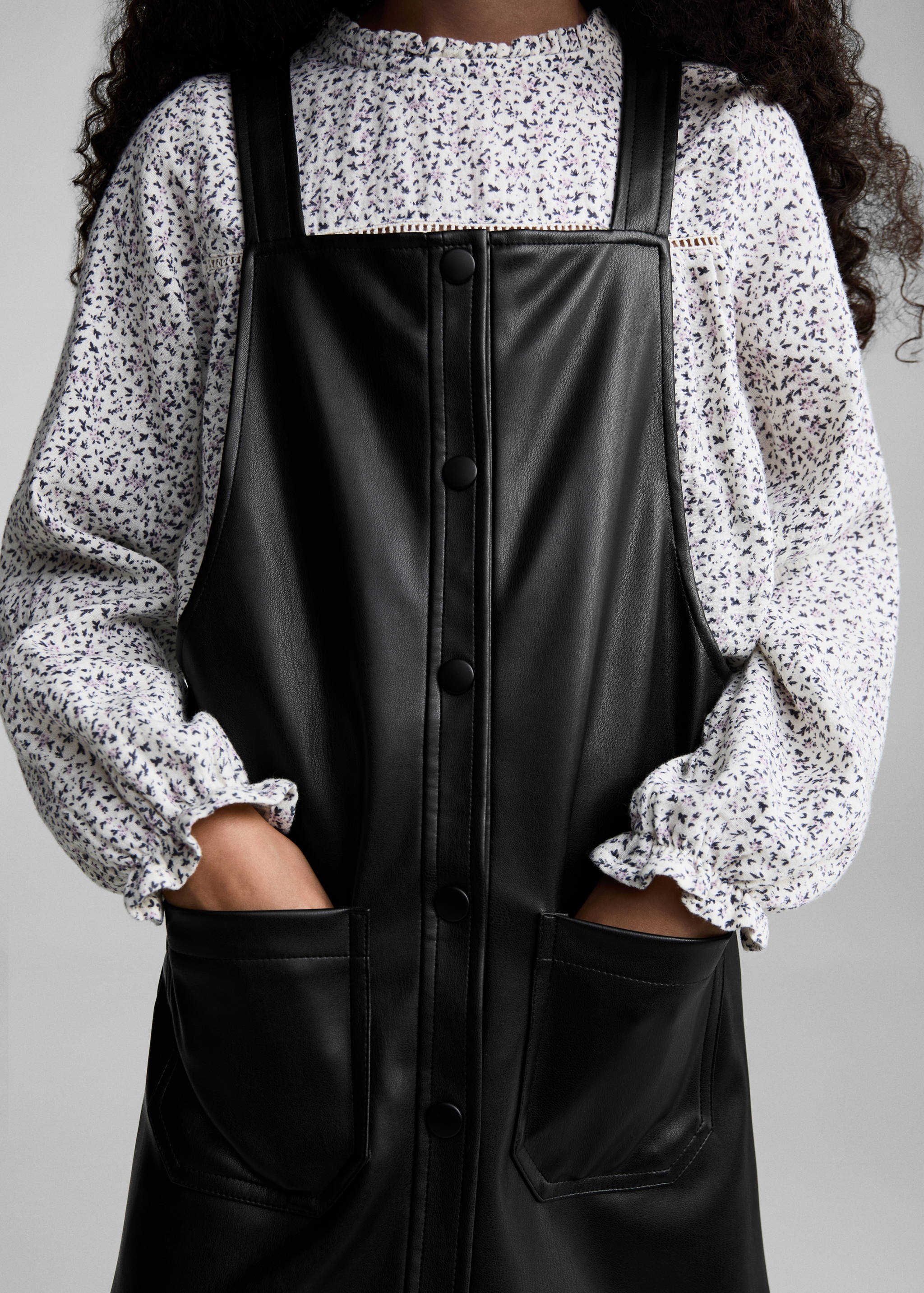 Robe chasuble simili-cuir - Détail de l'article 6