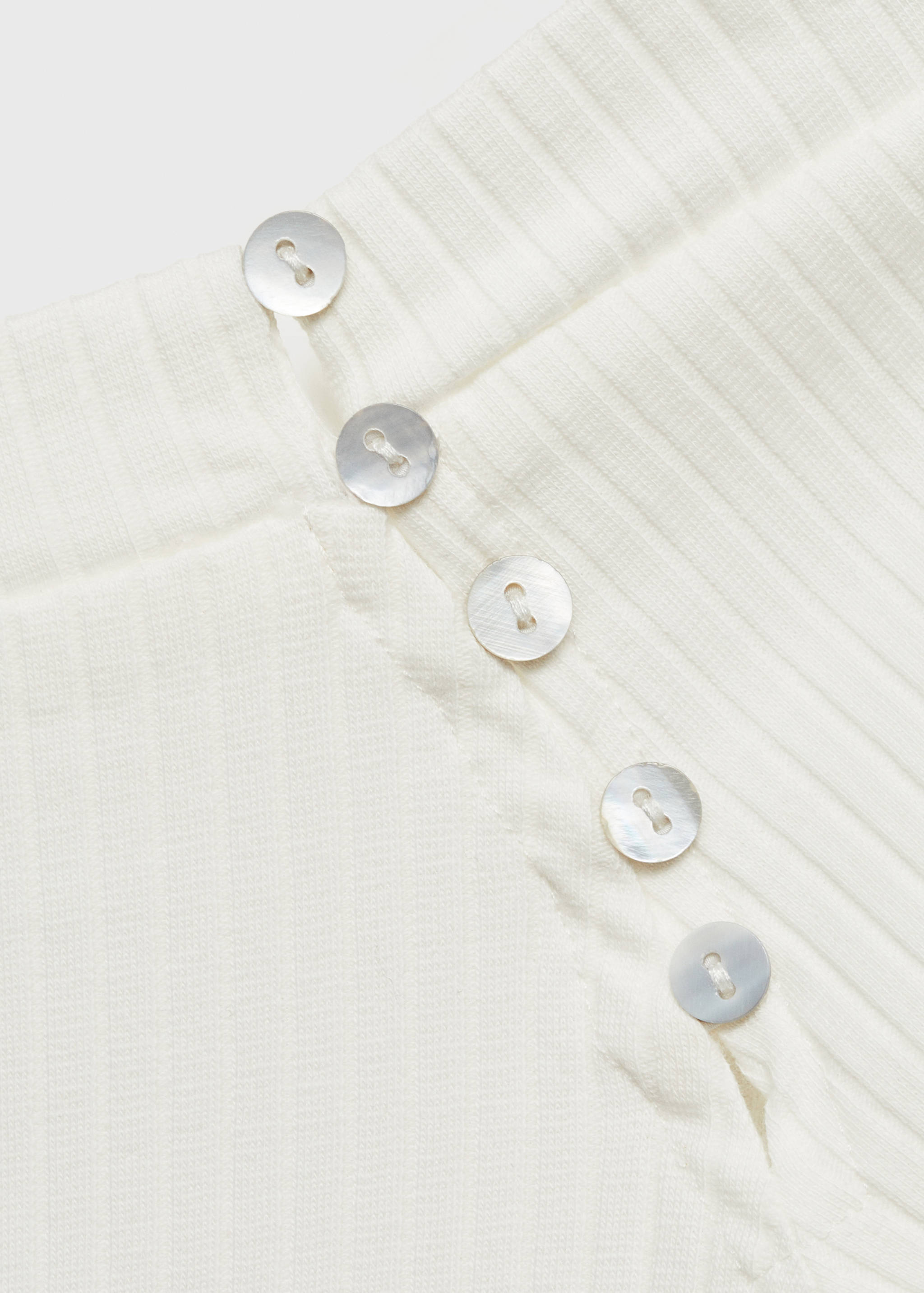 Off shoulders T-shirt - Details of the article 8