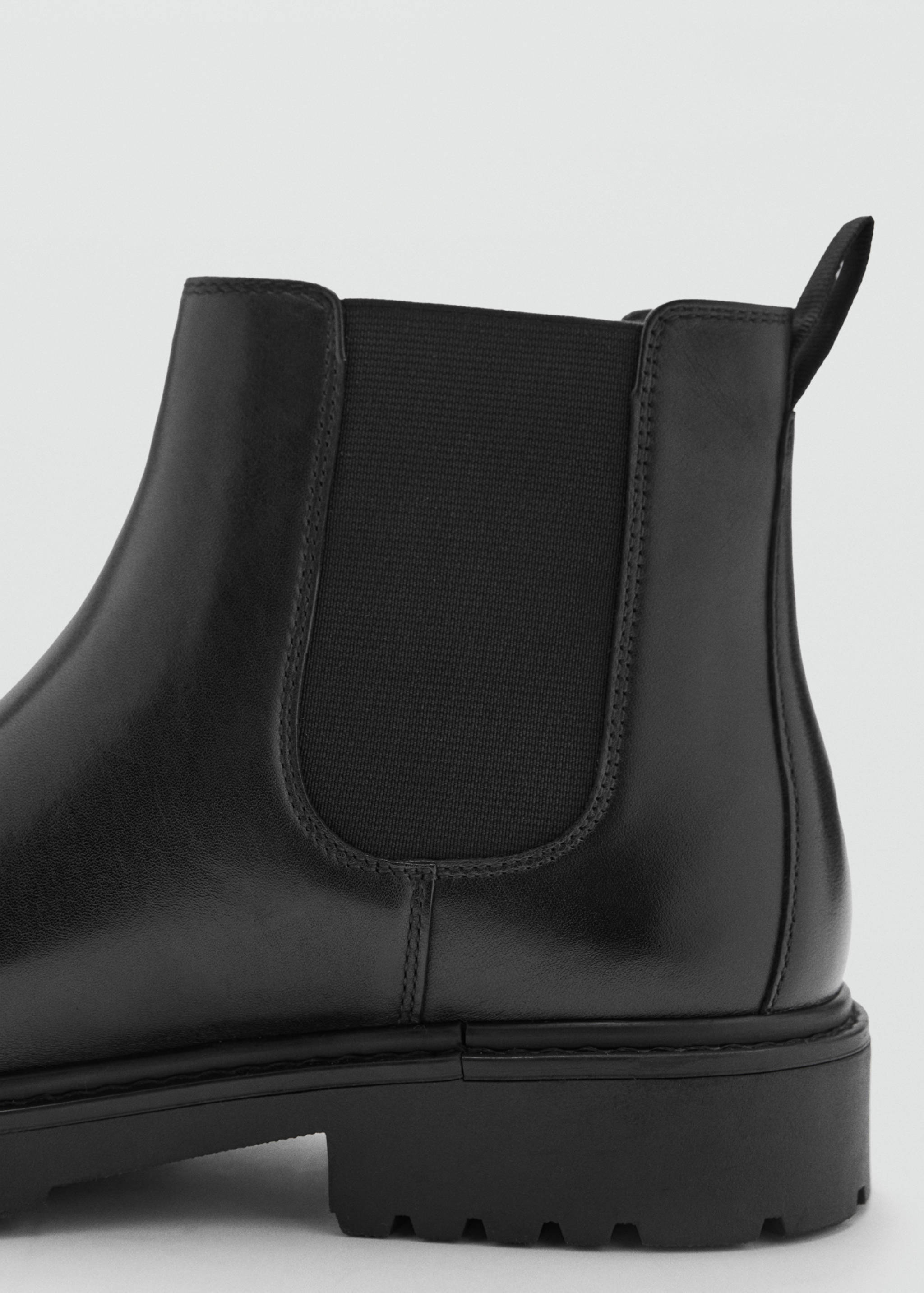 Chelsea leather ankle boots with track sole - Details of the article 2