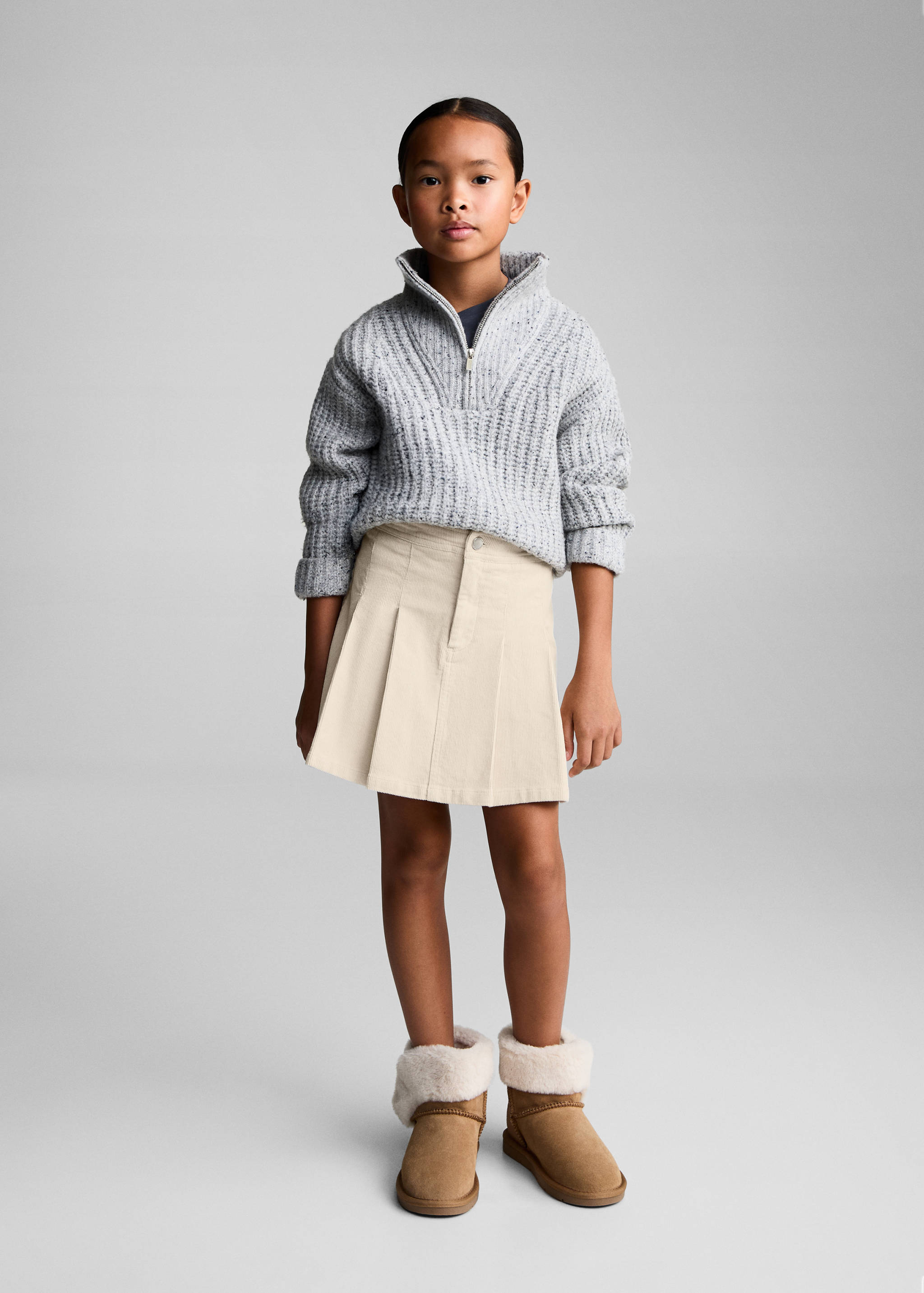 Corduroy pleated skirt - General plane