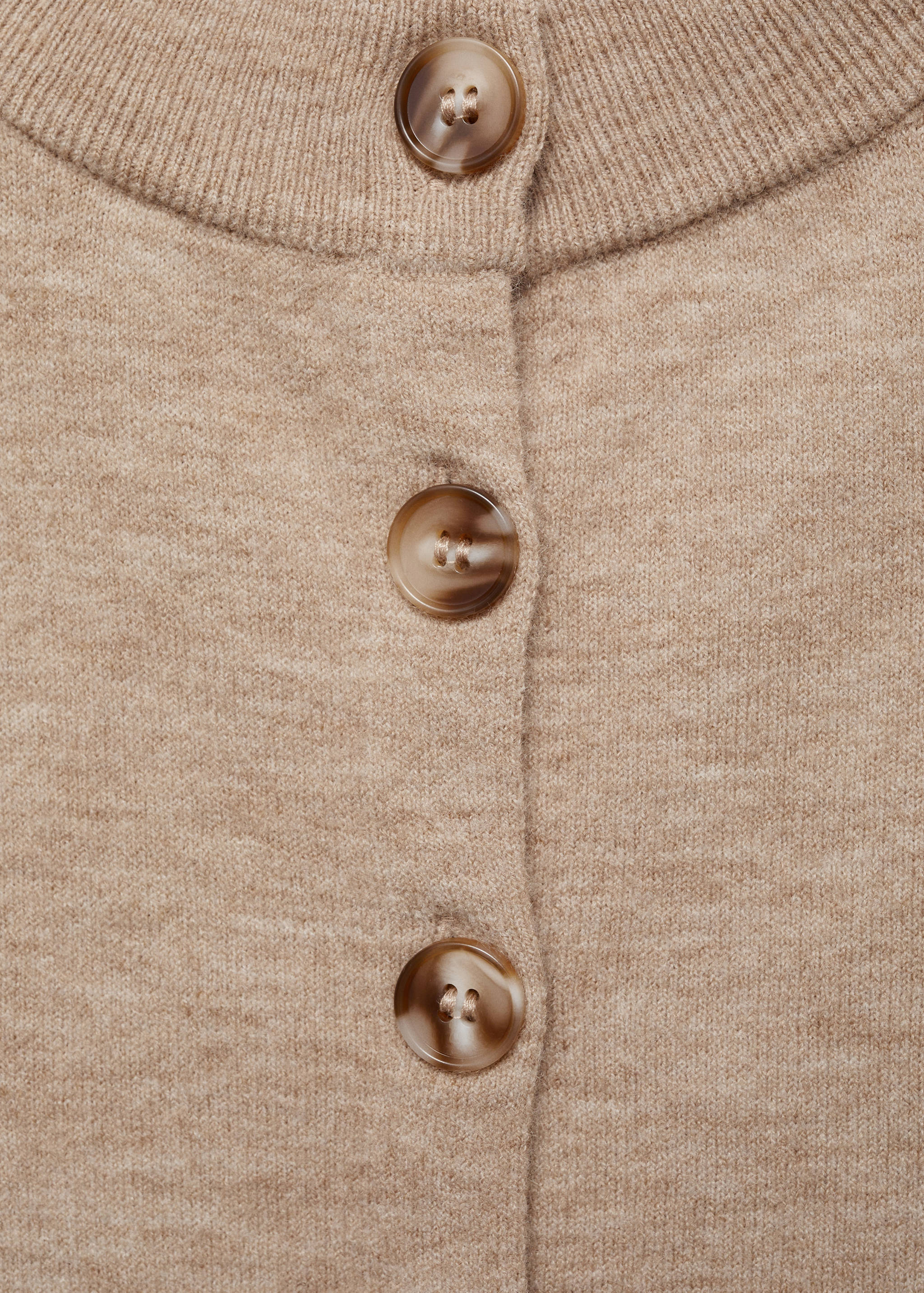 Round-neck buttoned cardigan - Details of the article 8