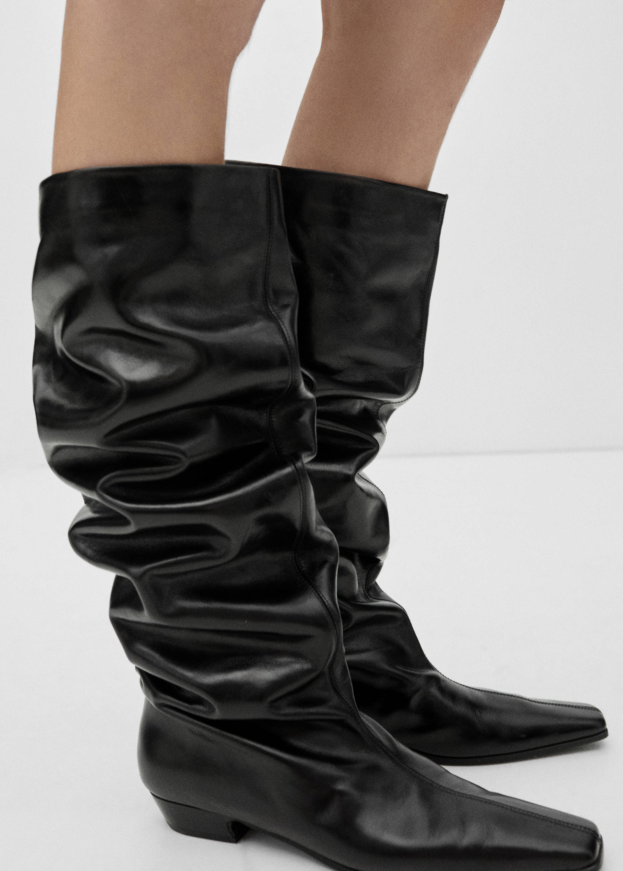 Leather high boots - Details of the article 9