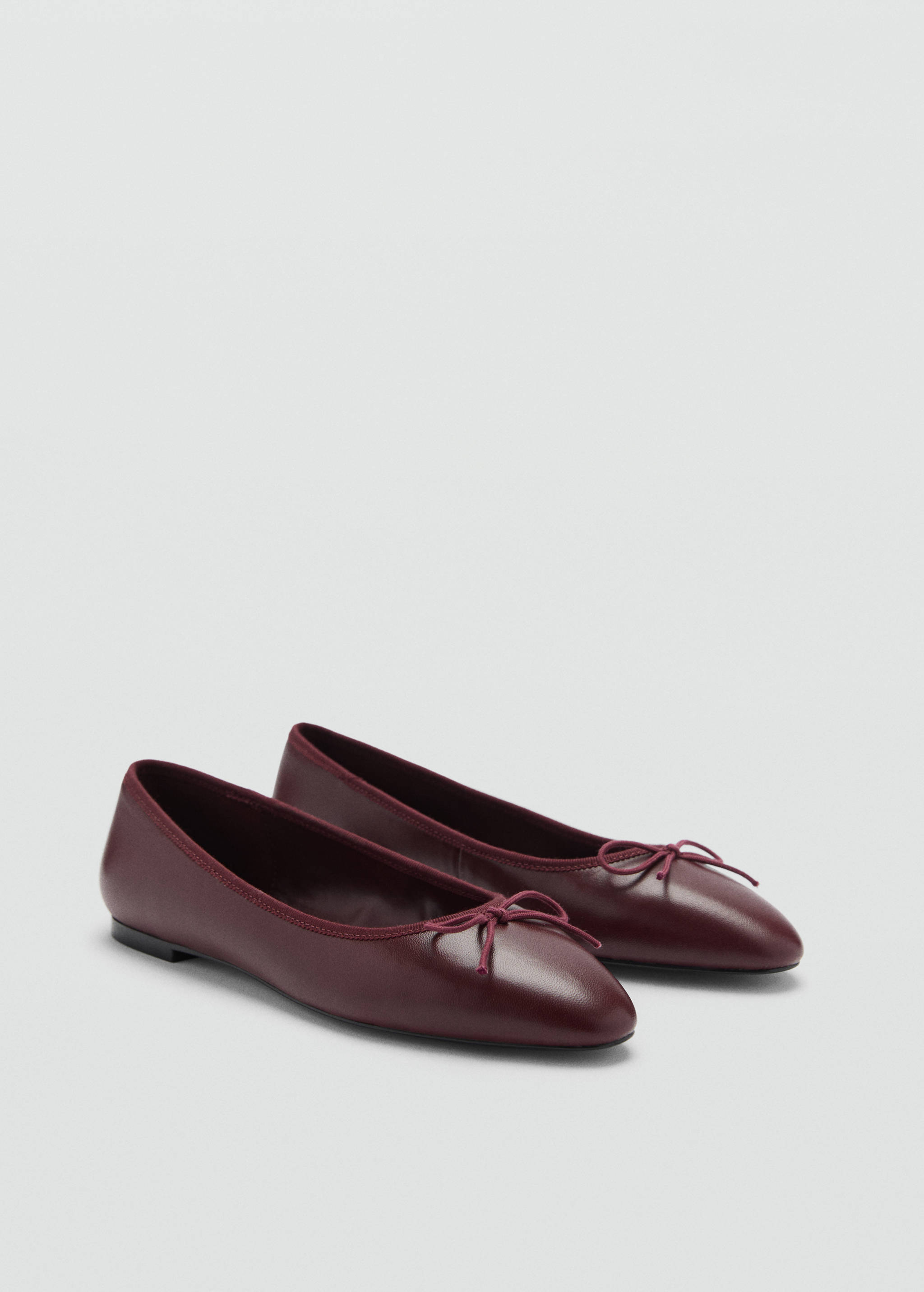 Ballerines cuir - Plan moyen