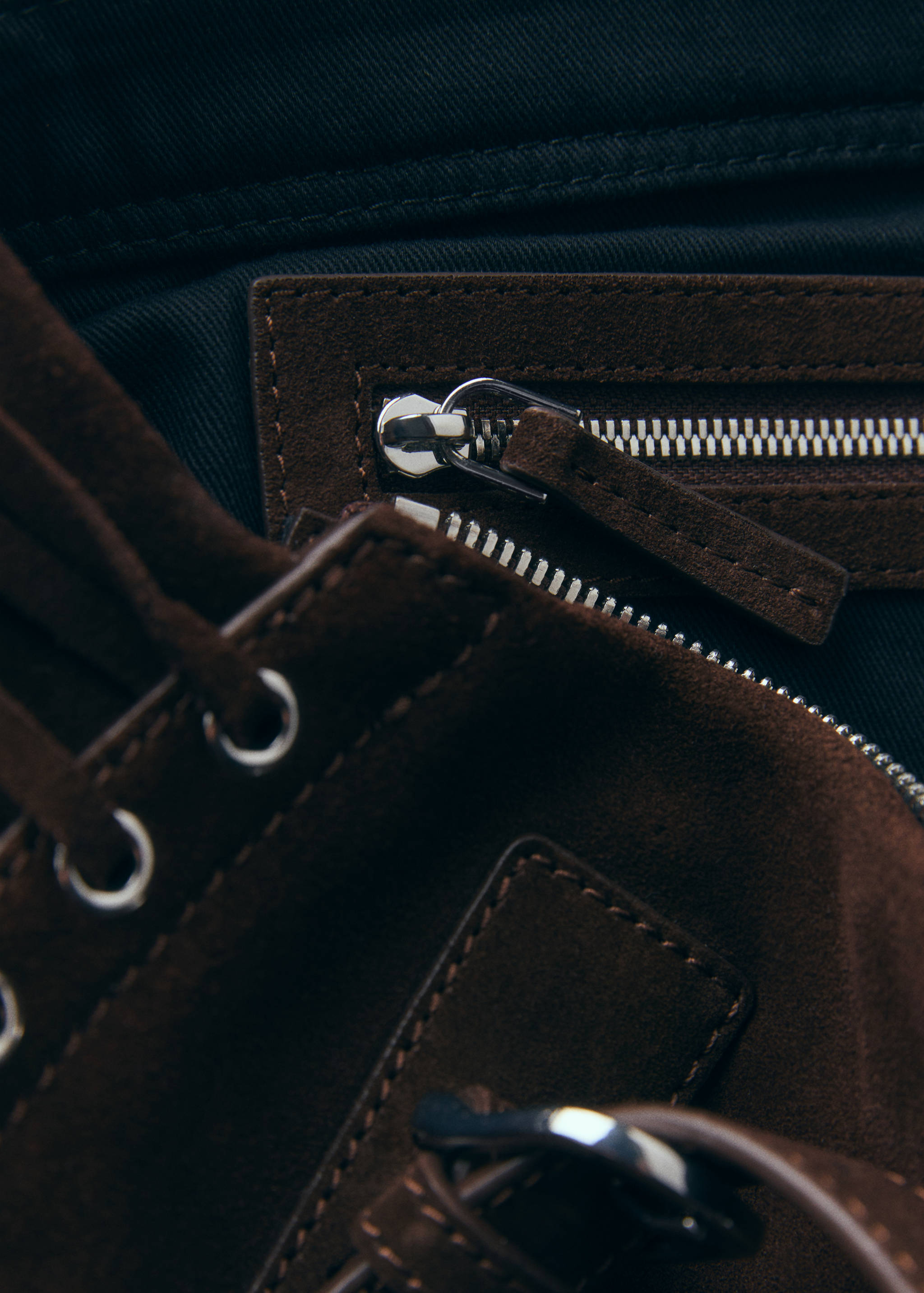 Bow leather bag - Details of the article 4