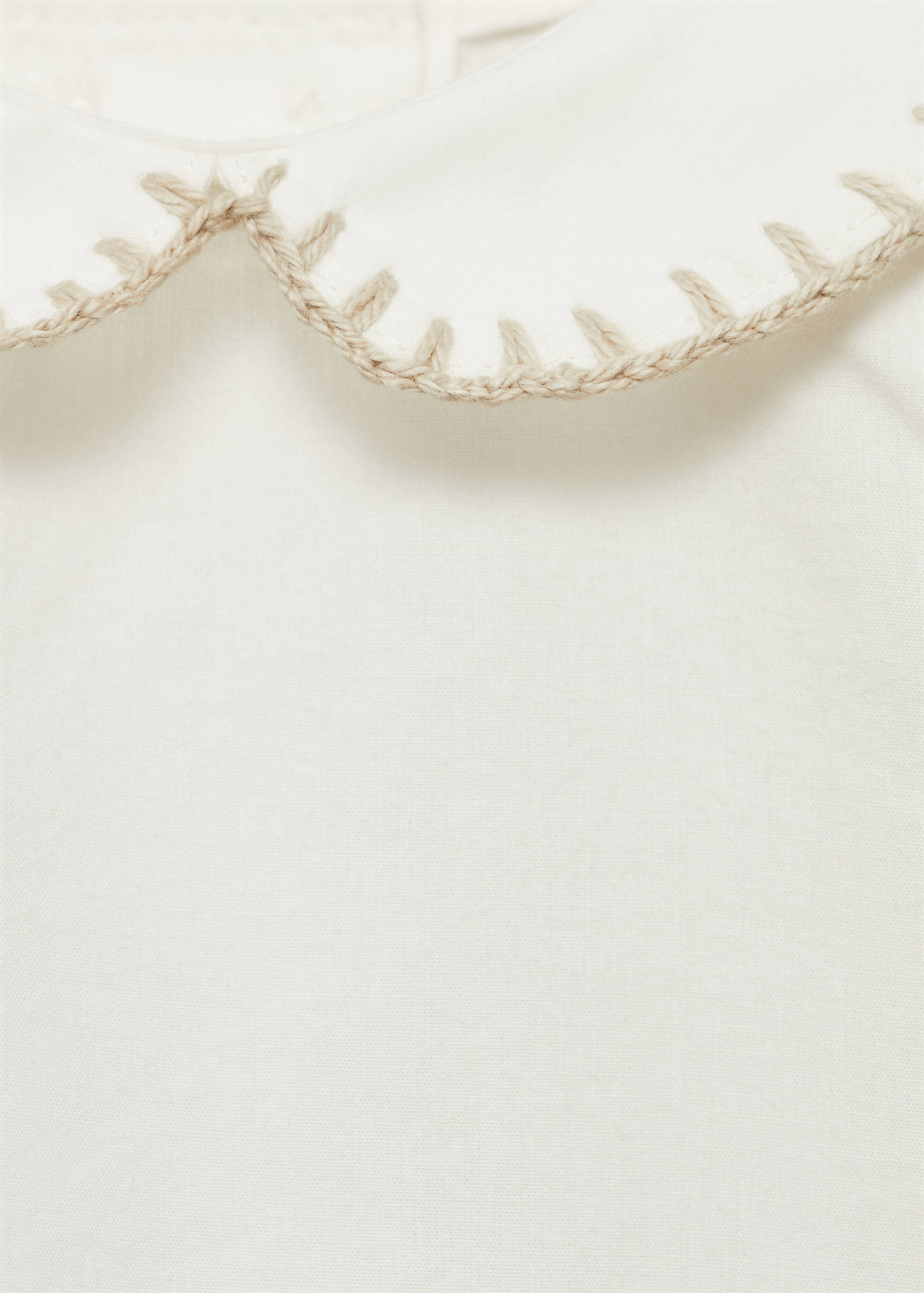 Cotton babydoll neck blouse - Details of the article 8
