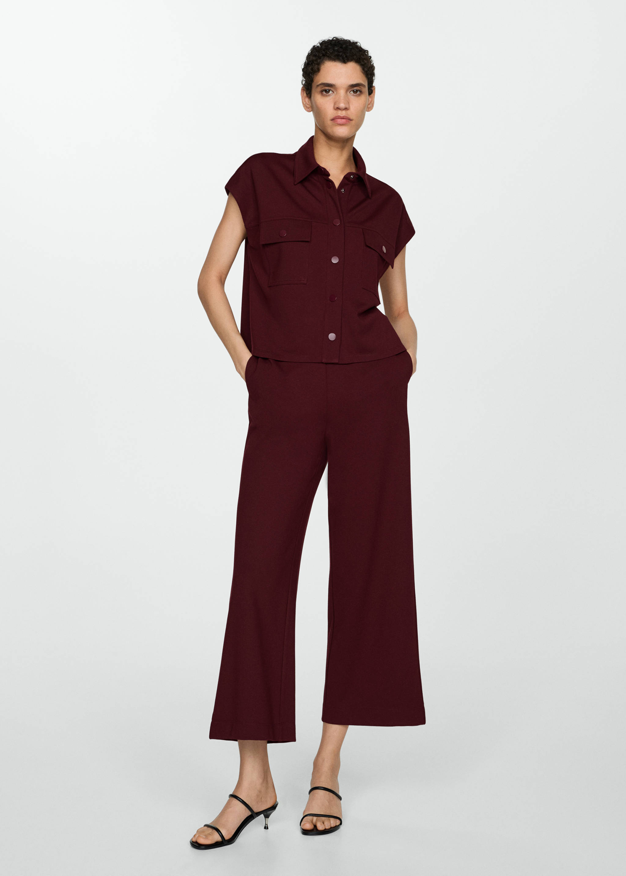 صدرية بأزرار وجيوب - رؤية عامة