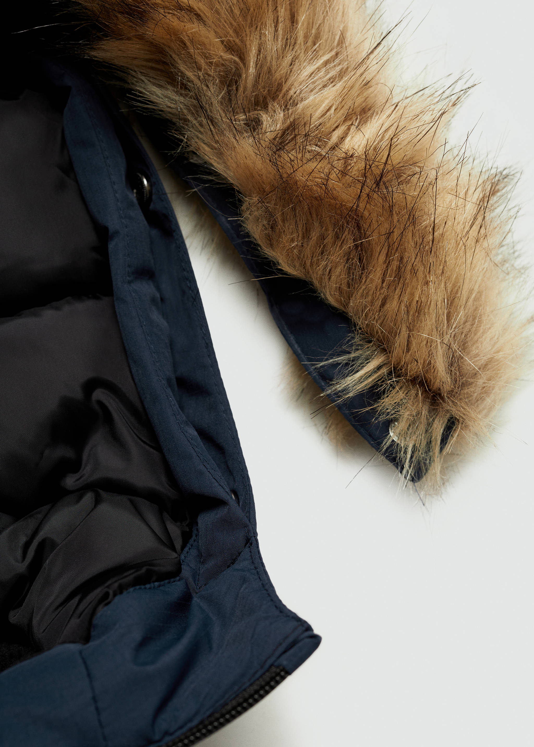 Anorak matelassé à capuche - Détail de l'article 0
