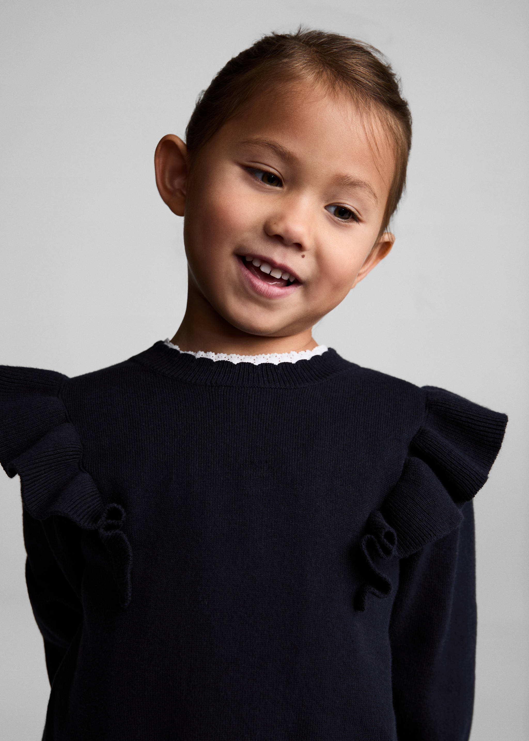 Ruffle knit dress - Details of the article 1