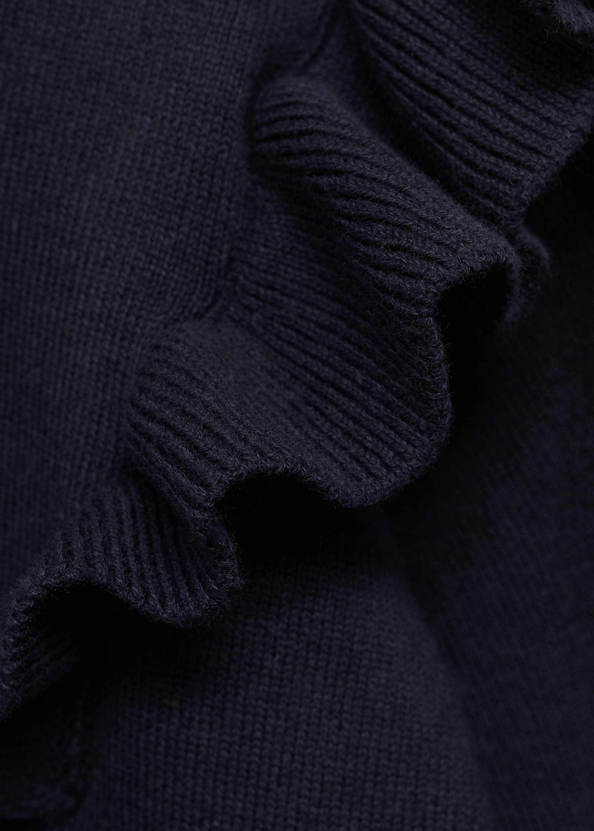 Ruffle knit dress - Details of the article 8