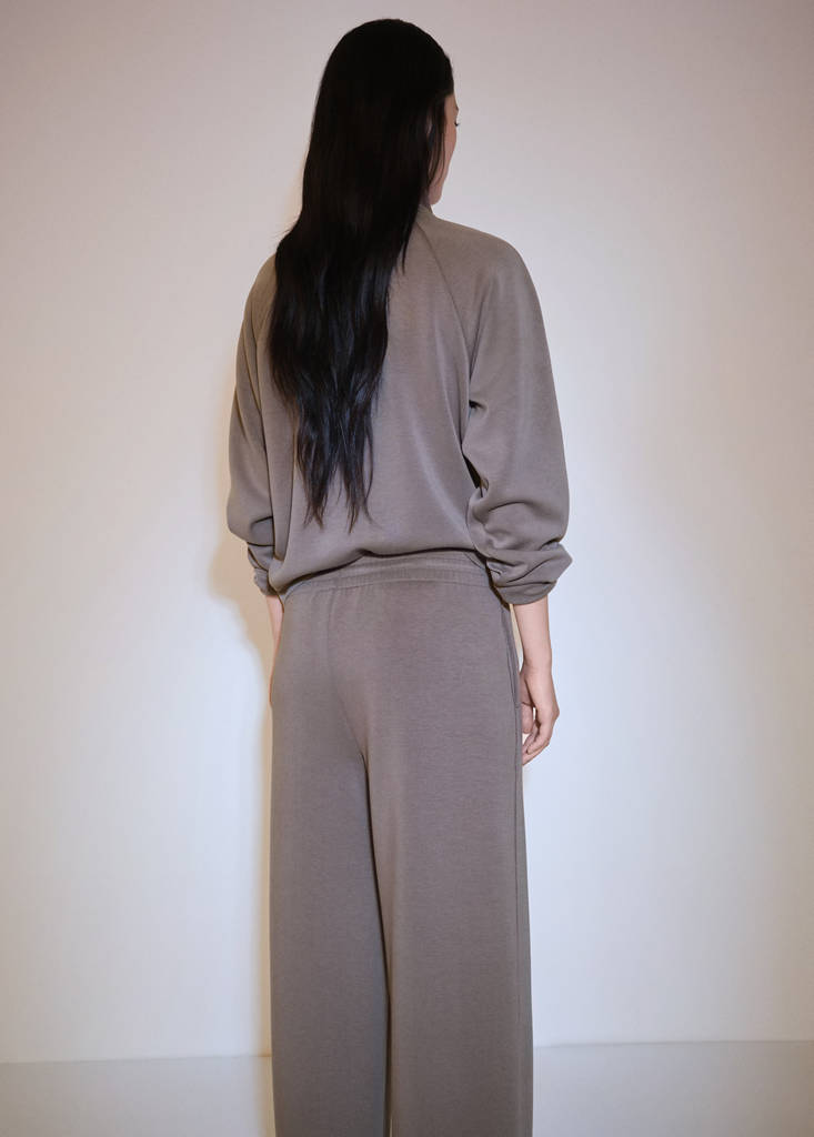 Turtleneck sweatshirt with zip — Medium Brown