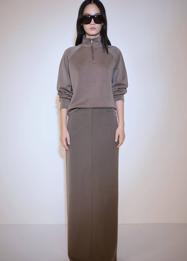 Turtleneck sweatshirt with zip — Medium Brown